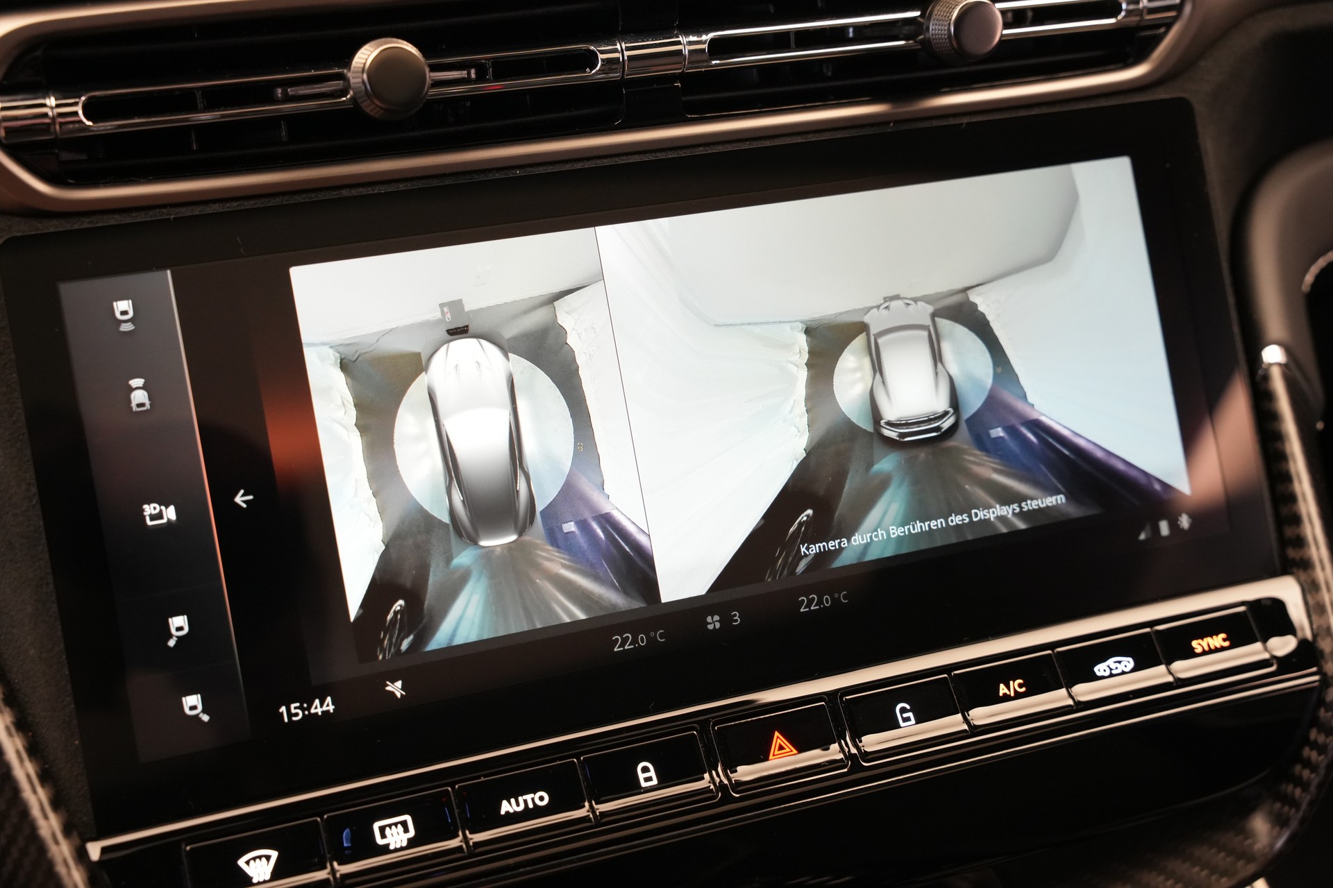 ASTON MARTIN Vanquish 5.2 V12 Bi-Turbo *Full Carbon* *Panorama* *Titanauspuff*-image-21