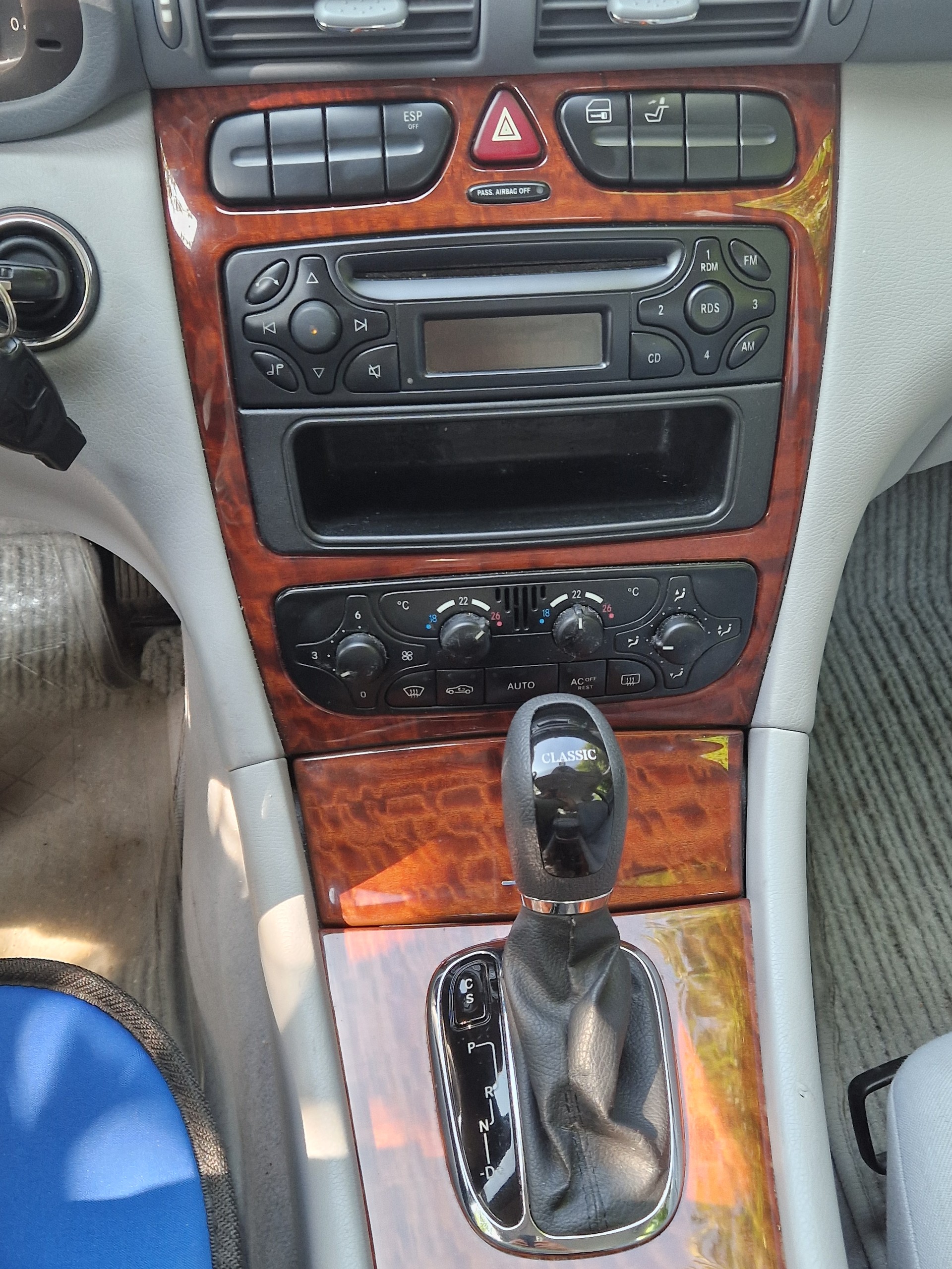 MERCEDES-BENZ C 180 Kompressor Classic-image-8