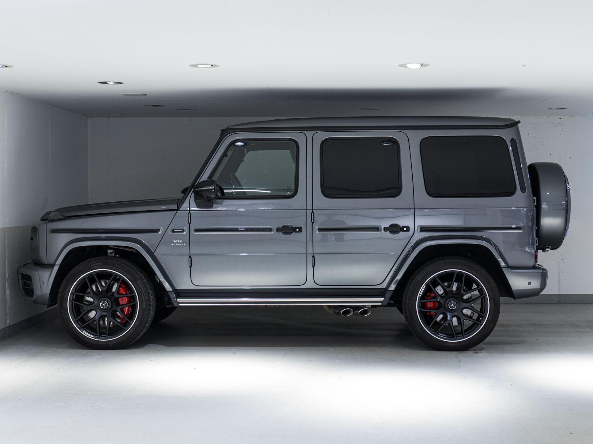 MERCEDES-BENZ G 63 AMG-image-4