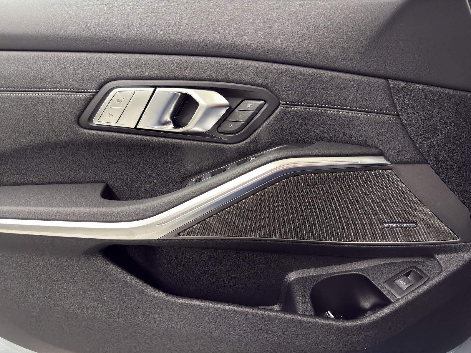 BMW M340i xDrive 48V Touring Steptronic M Sport Pro-image-14
