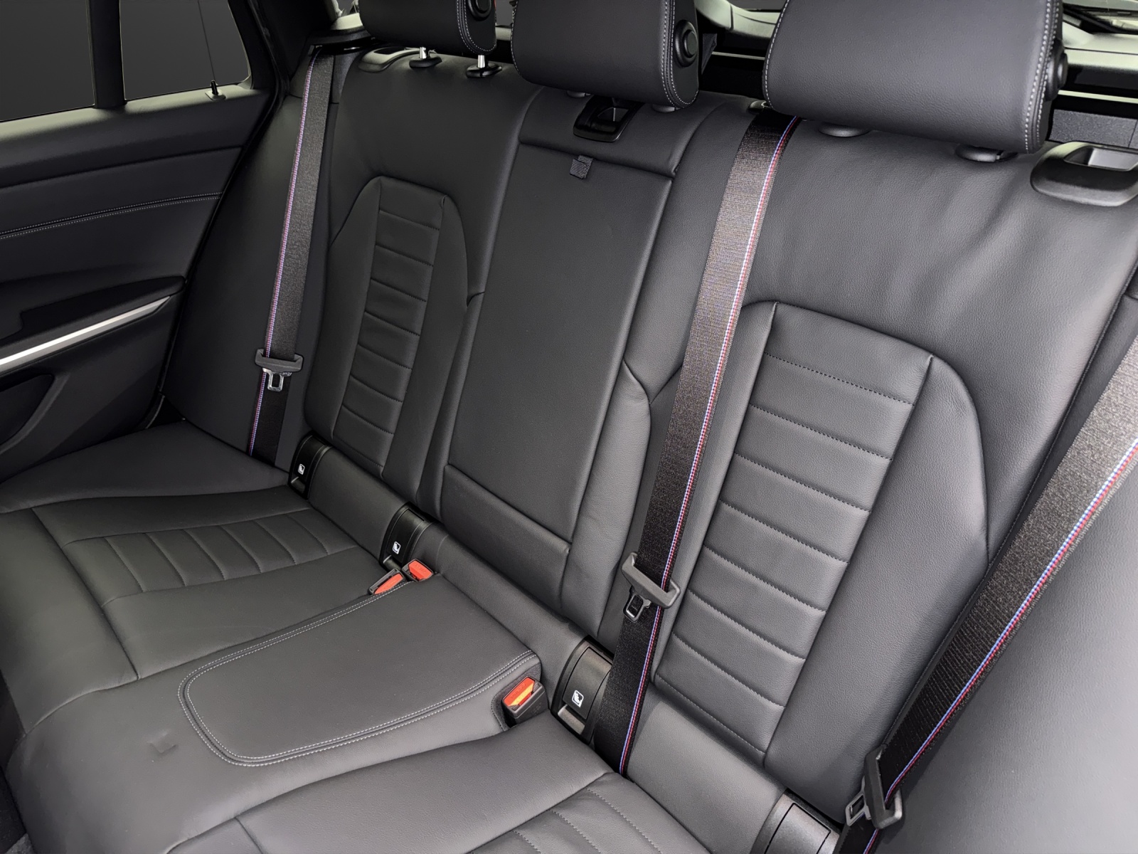 BMW M340i xDrive 48V Touring Steptronic M Sport Pro-image-15