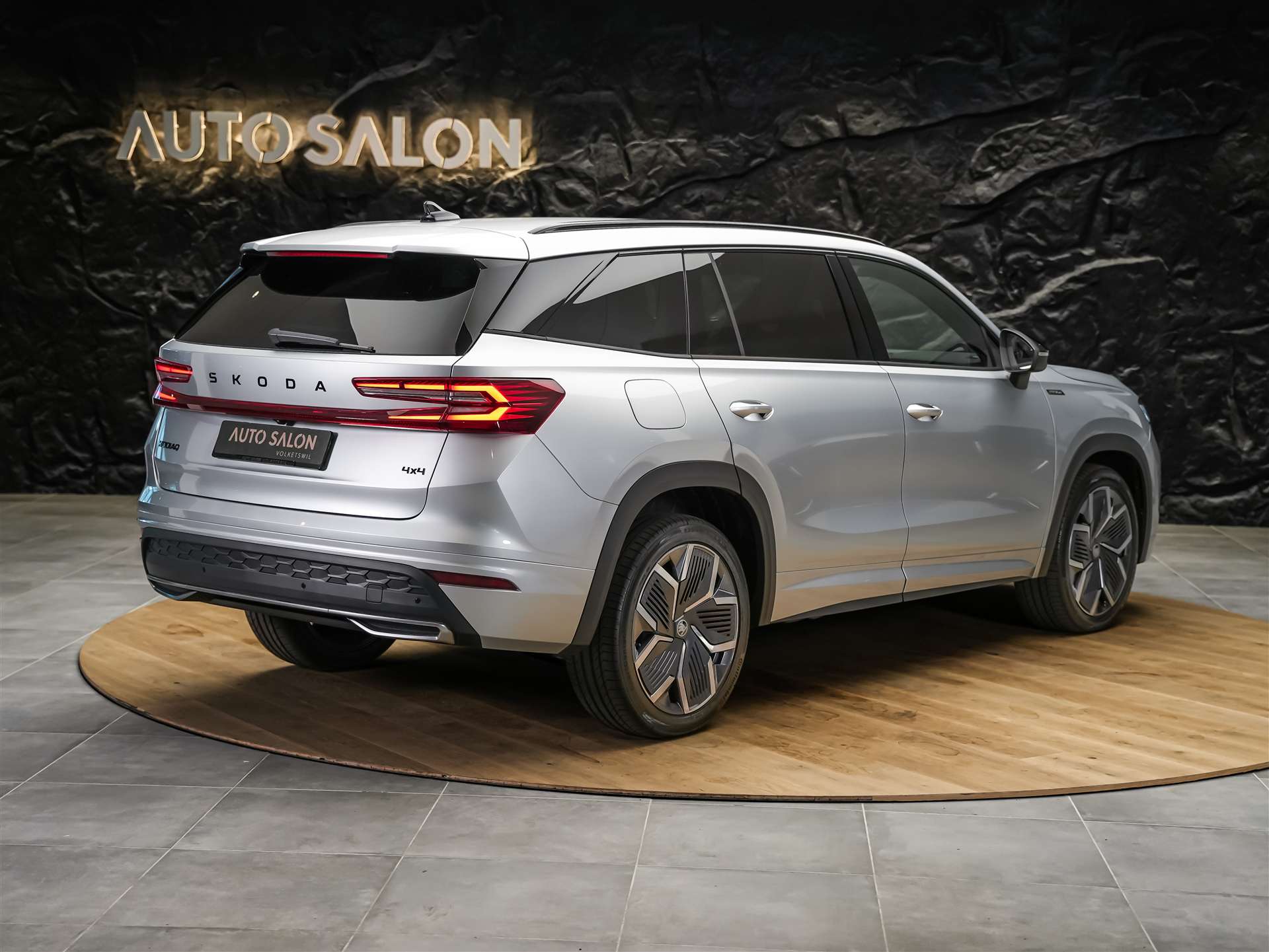 SKODA Kodiaq 2.0 TDI Sportline 4x4 *Matrix LED*Anhängerkupplung*-image-4