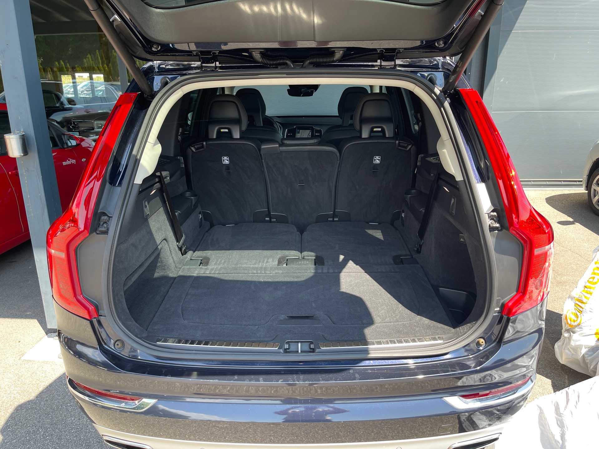 VOLVO XC90 T6 AWD Inscription Geartronic-image-14