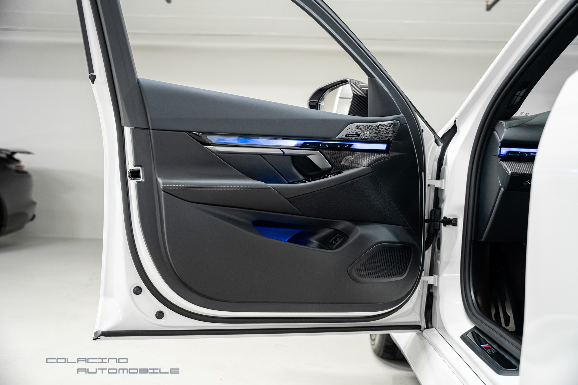 BMW M5 xDrive-image-21