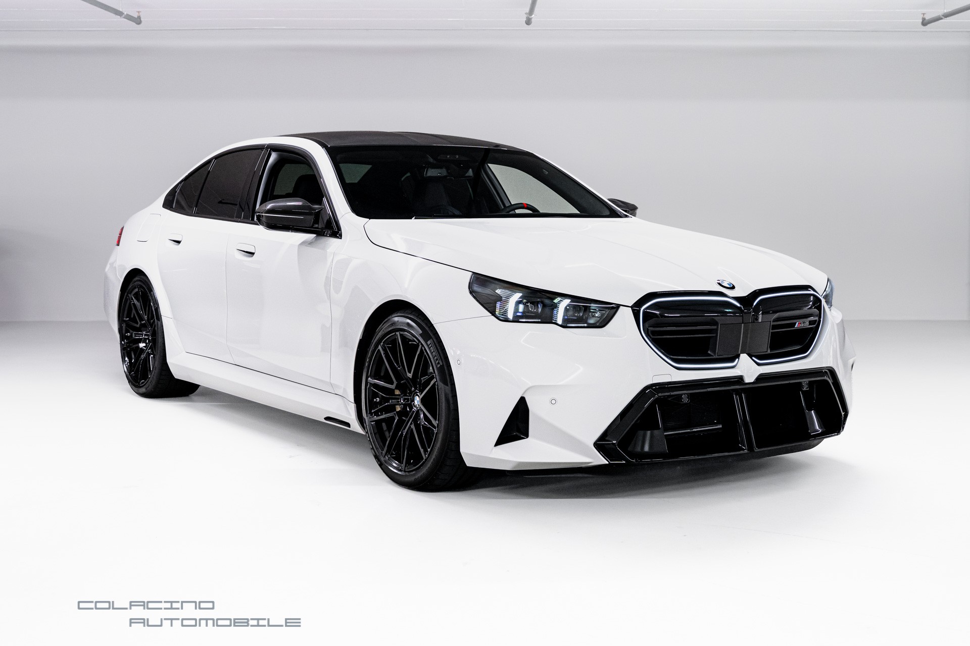 BMW M5 xDrive-image-2