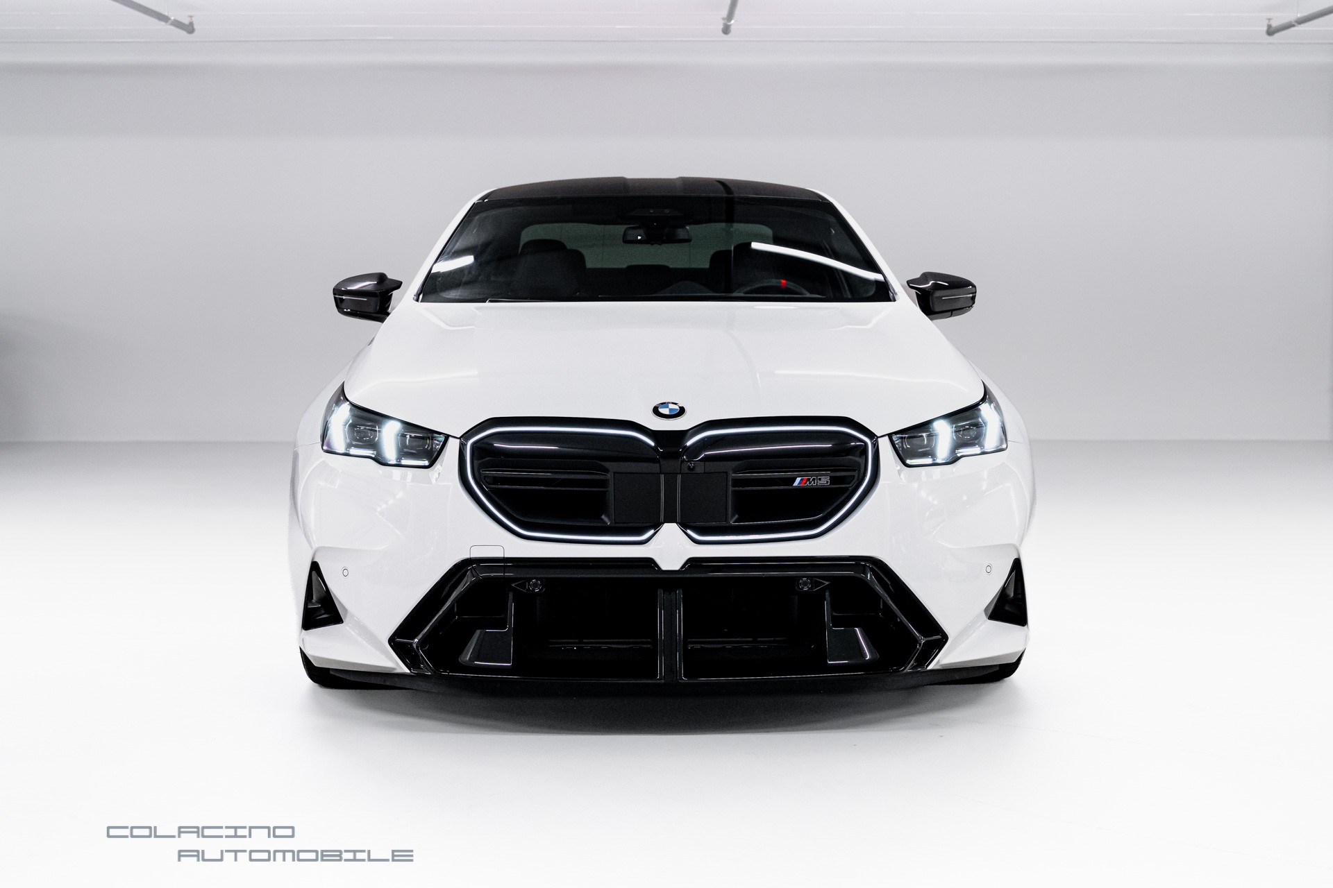 BMW M5 xDrive-image-4