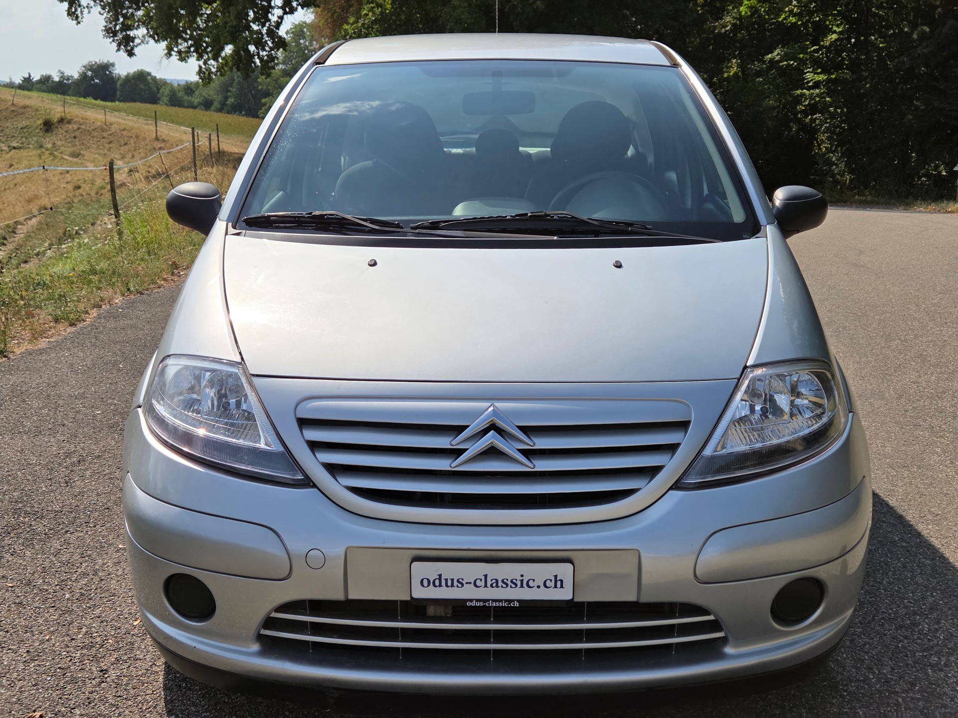 CITROEN C3 1.1i Furio-image-2