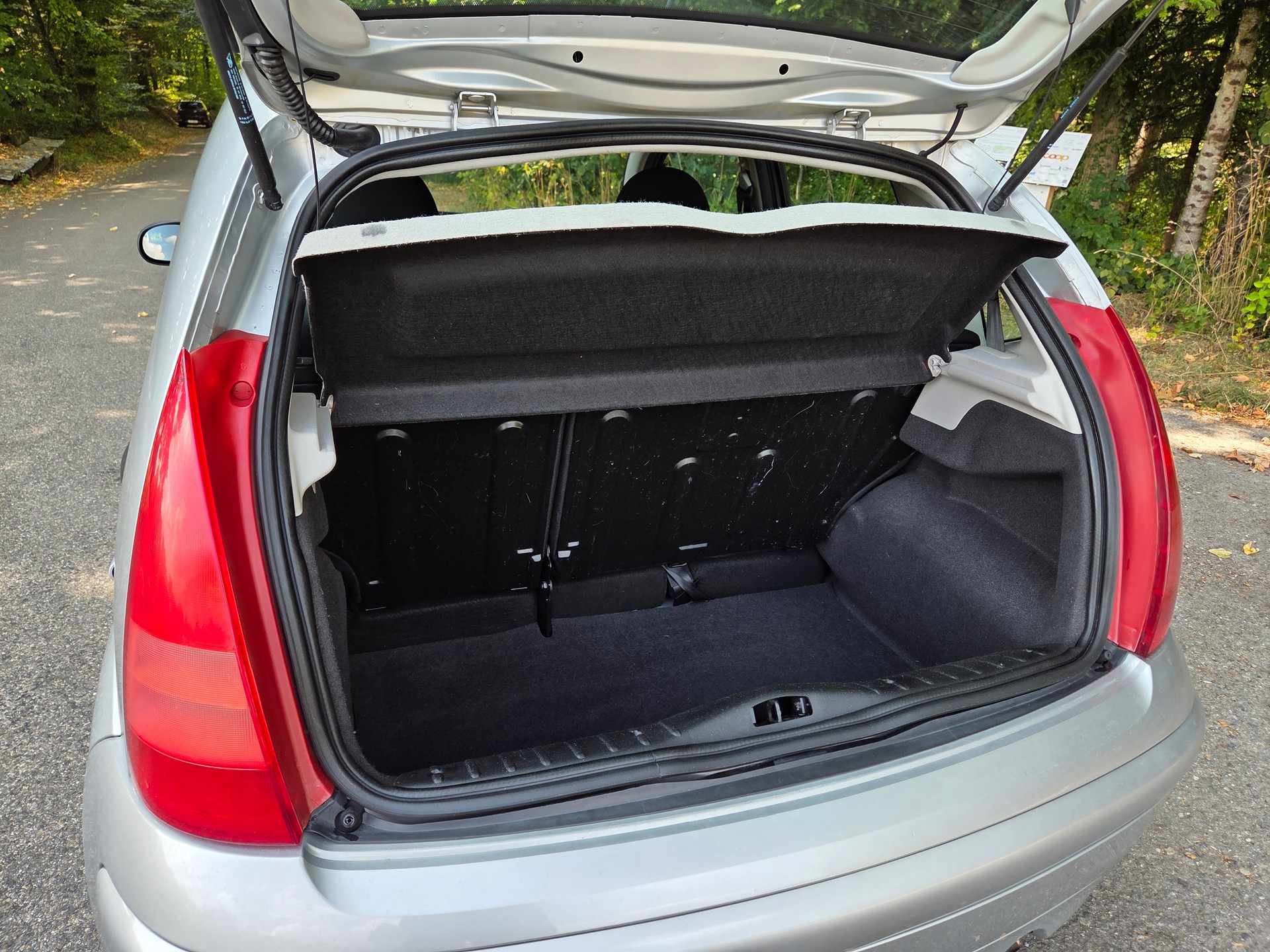 CITROEN C3 1.1i Furio-image-9