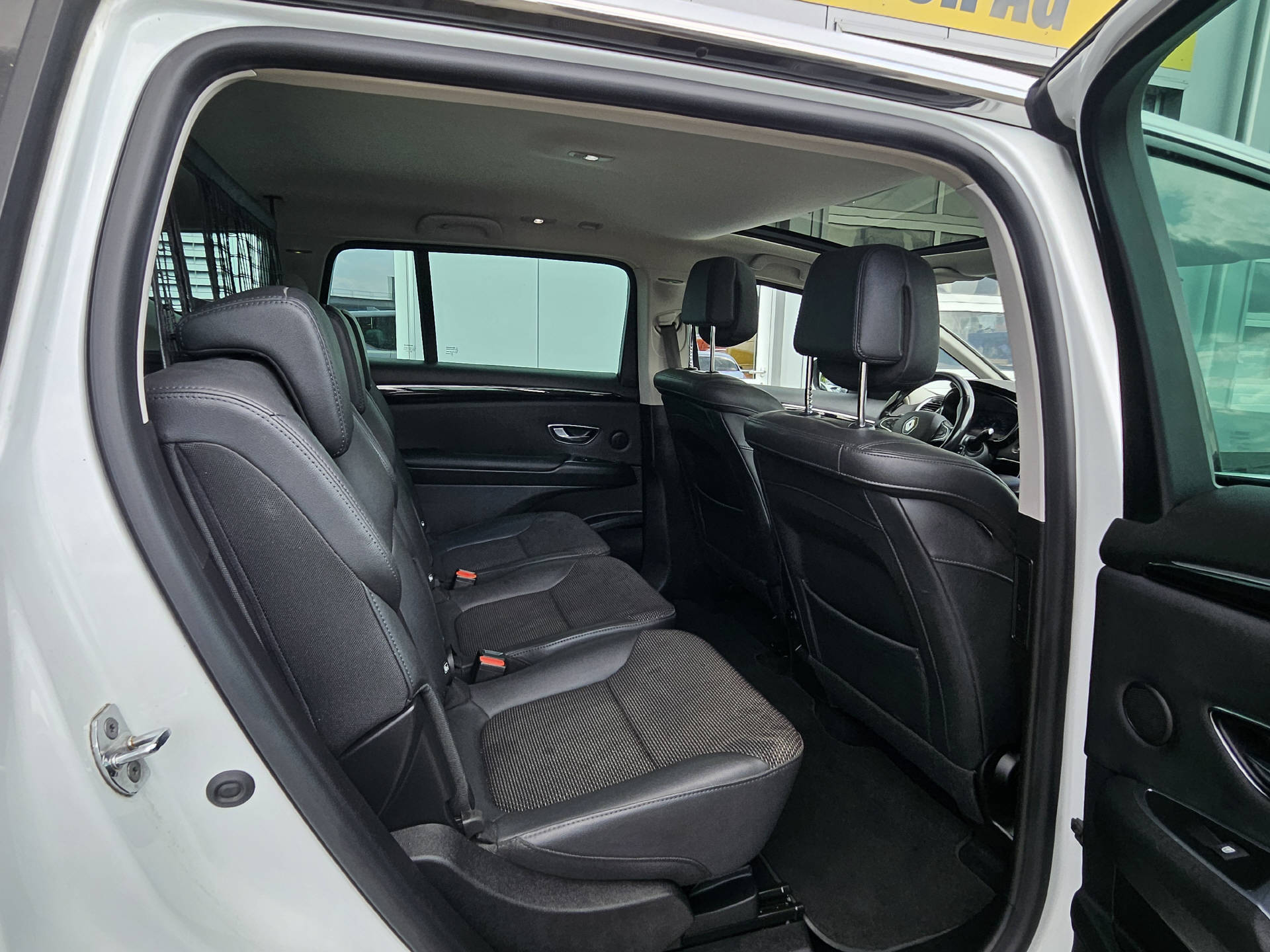 RENAULT Espace 2.0 Blue dCi Intens EDC * Frisch ab MFK * Servicegepflegt * Rückfahrkamera *-image-17