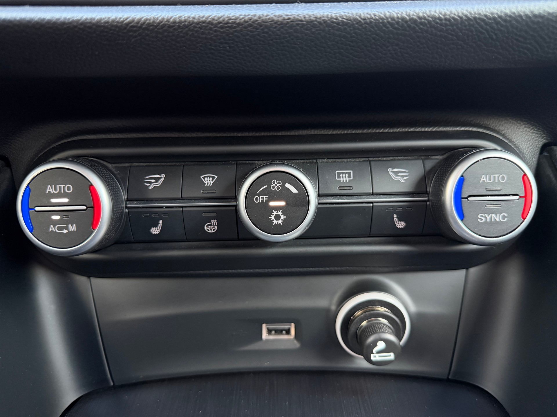 ALFA ROMEO Stelvio 2.0 Q4 Automatic-image-10