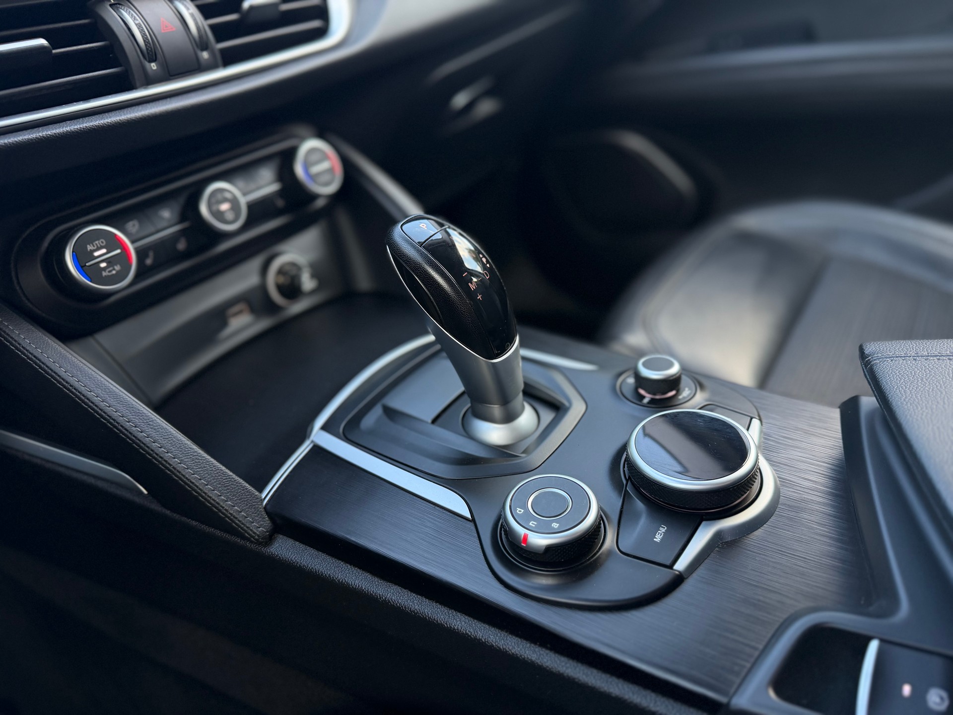ALFA ROMEO Stelvio 2.0 Q4 Automatic-image-11