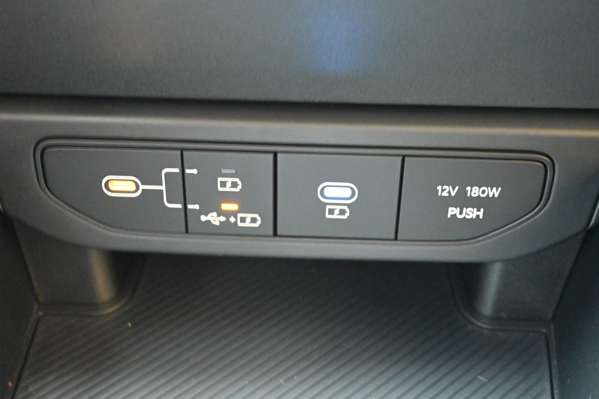 KIA K4 1.6 SW T-GDi Power 7DCT-image-10