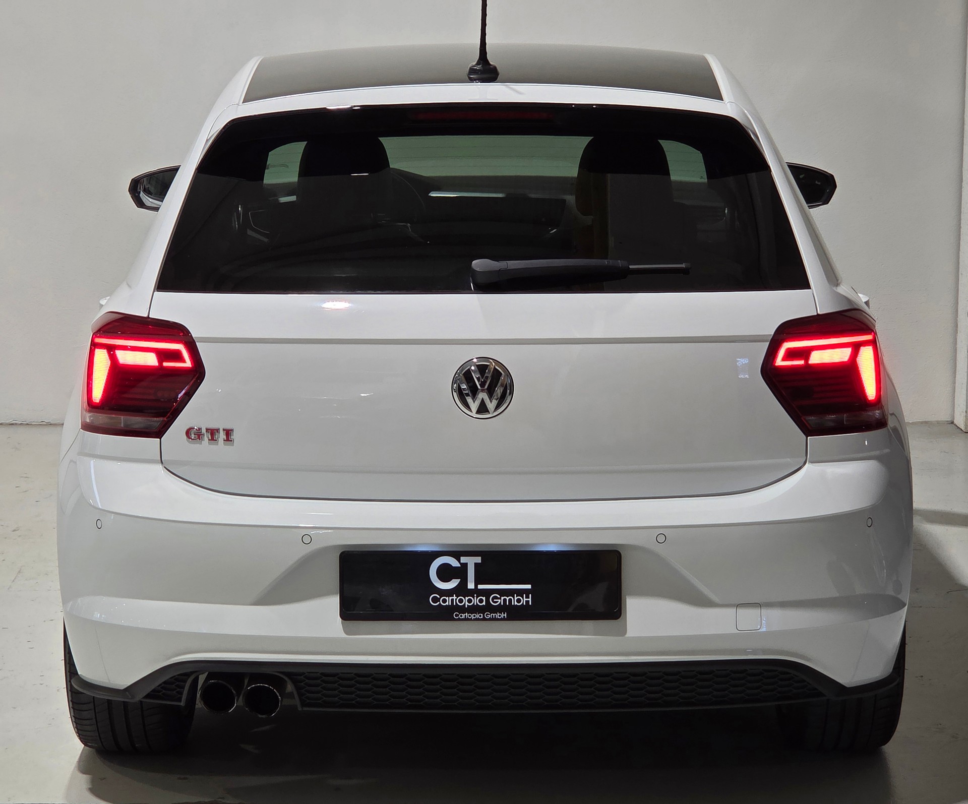 VW Polo 2.0 TSI GTI DSG-image-3