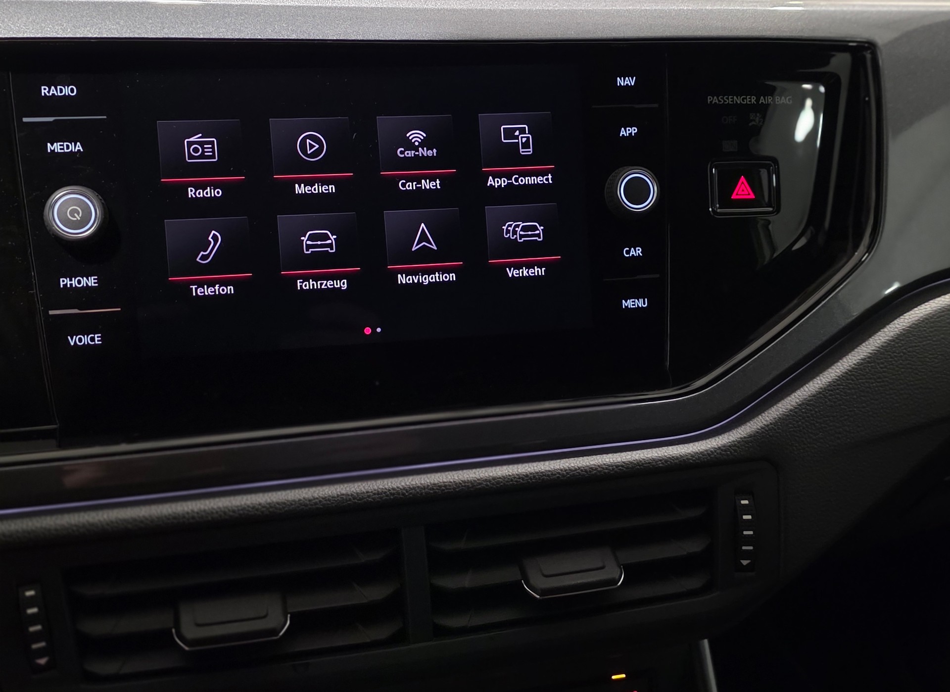 VW Polo 2.0 TSI GTI DSG-image-11
