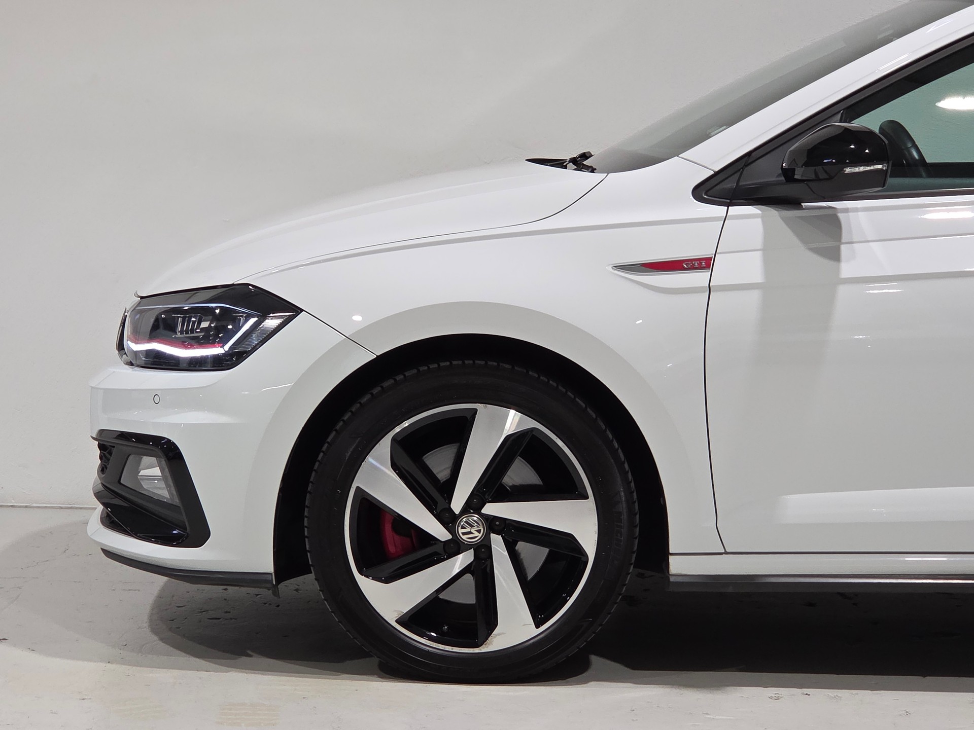 VW Polo 2.0 TSI GTI DSG-image-20