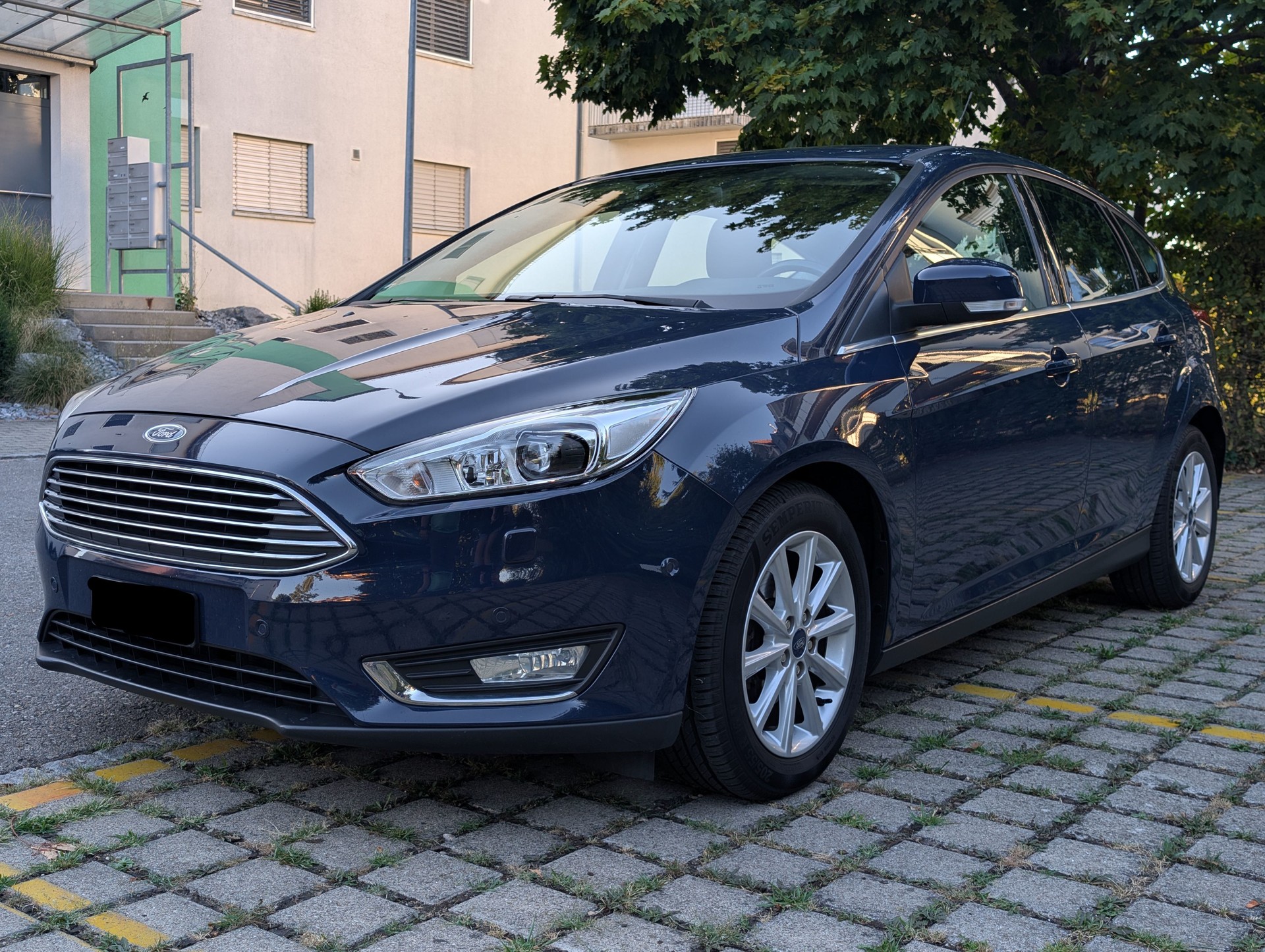 FORD 1.0 SCTi Titanium, 125 PS-image-0