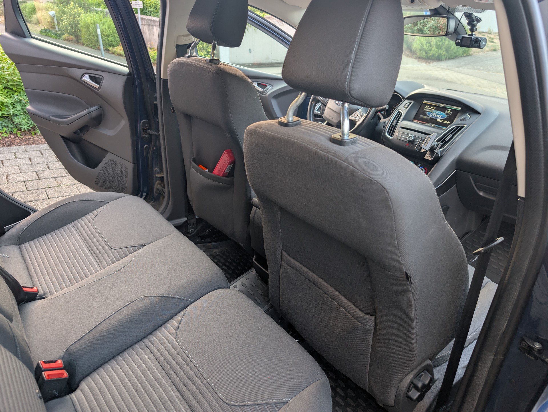 FORD 1.0 SCTi Titanium, 125 PS-image-4