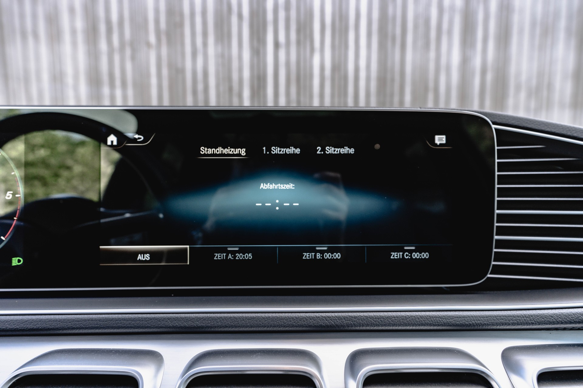 MERCEDES-BENZ GLE 400 d 4Matic AMG Line 9G-Tronic * INKL. MERCEDES GARANTIE * HINTERACHSLENKUNG *-image-19