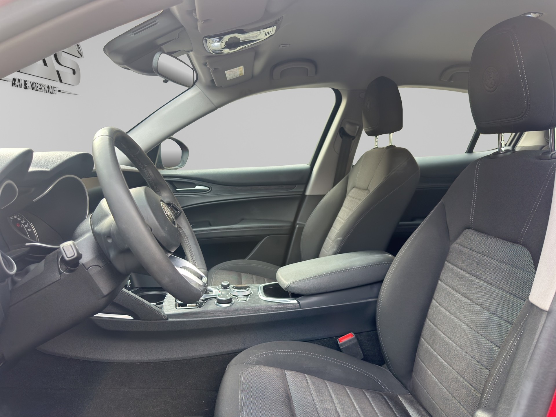ALFA ROMEO Stelvio 2.2 JTDM Automatic-image-8
