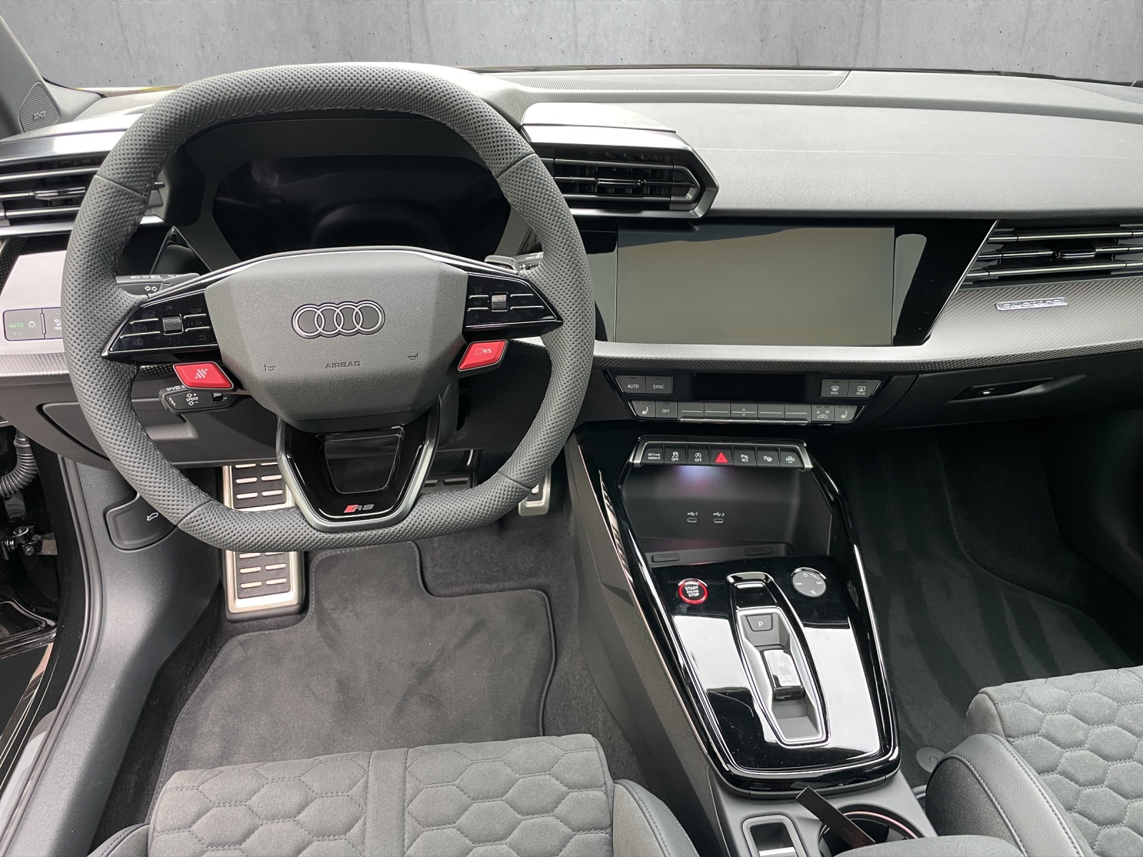 AUDI RS3 Sportback 2.5 TSI quattro S-tronic-image-9