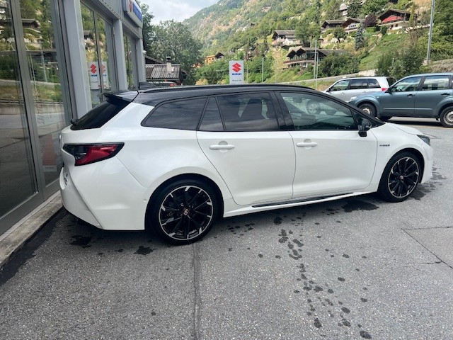 TOYOTA Corolla Touring Sports 2.0 HSD Trend e-CVT-image-6