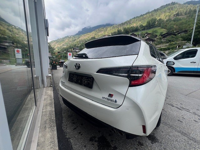 TOYOTA Corolla Touring Sports 2.0 HSD Trend e-CVT-image-4
