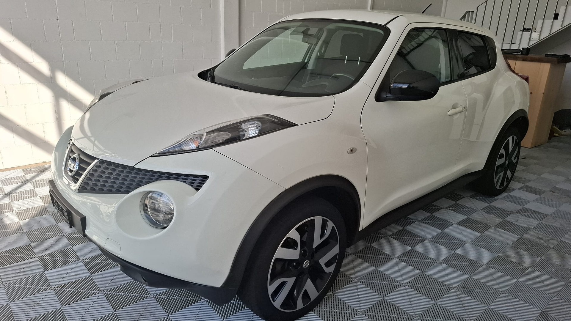 NISSAN Juke 1.6 tekna Xtronic CVT-image-0