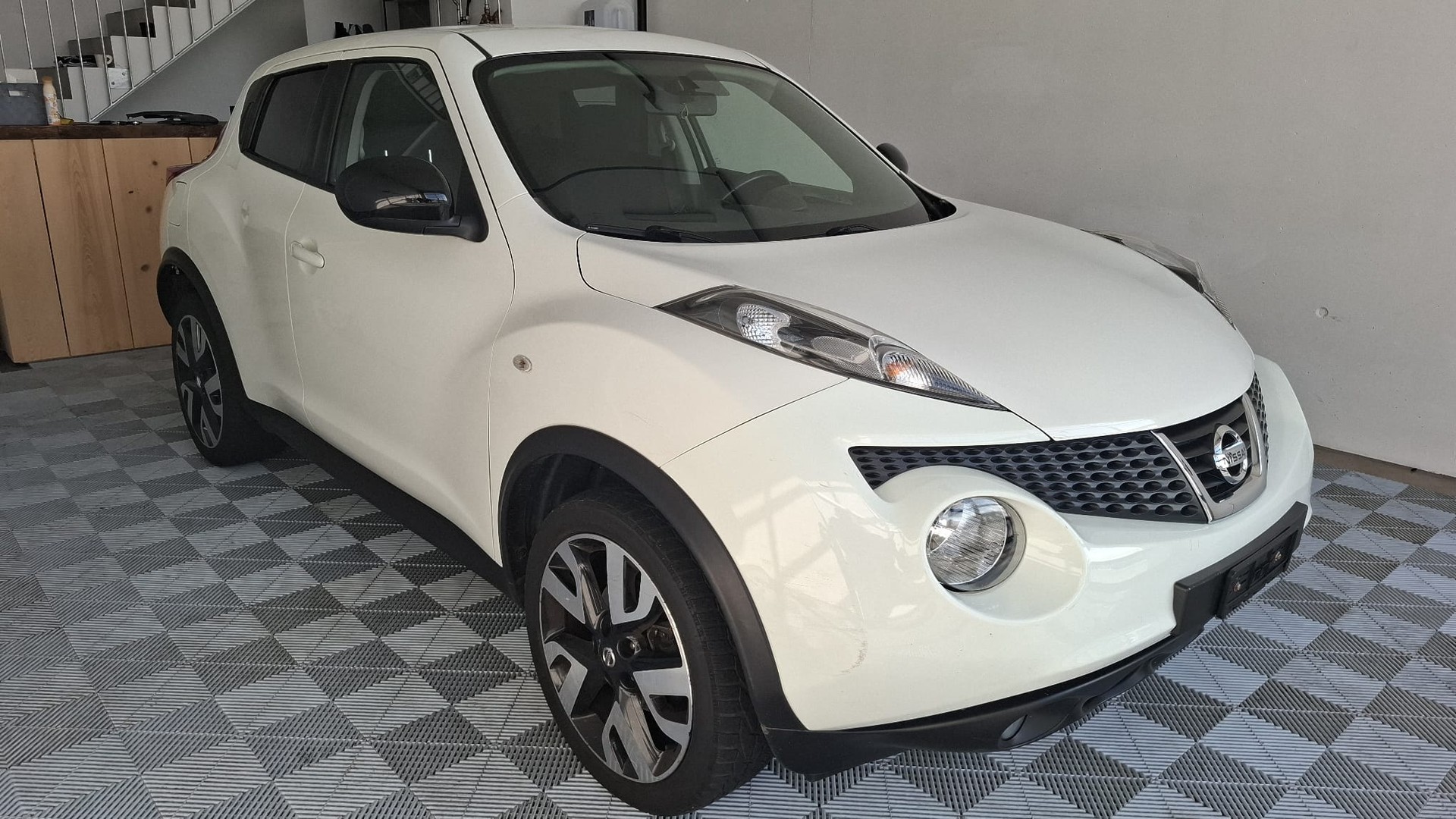 NISSAN Juke 1.6 tekna Xtronic CVT-image-2