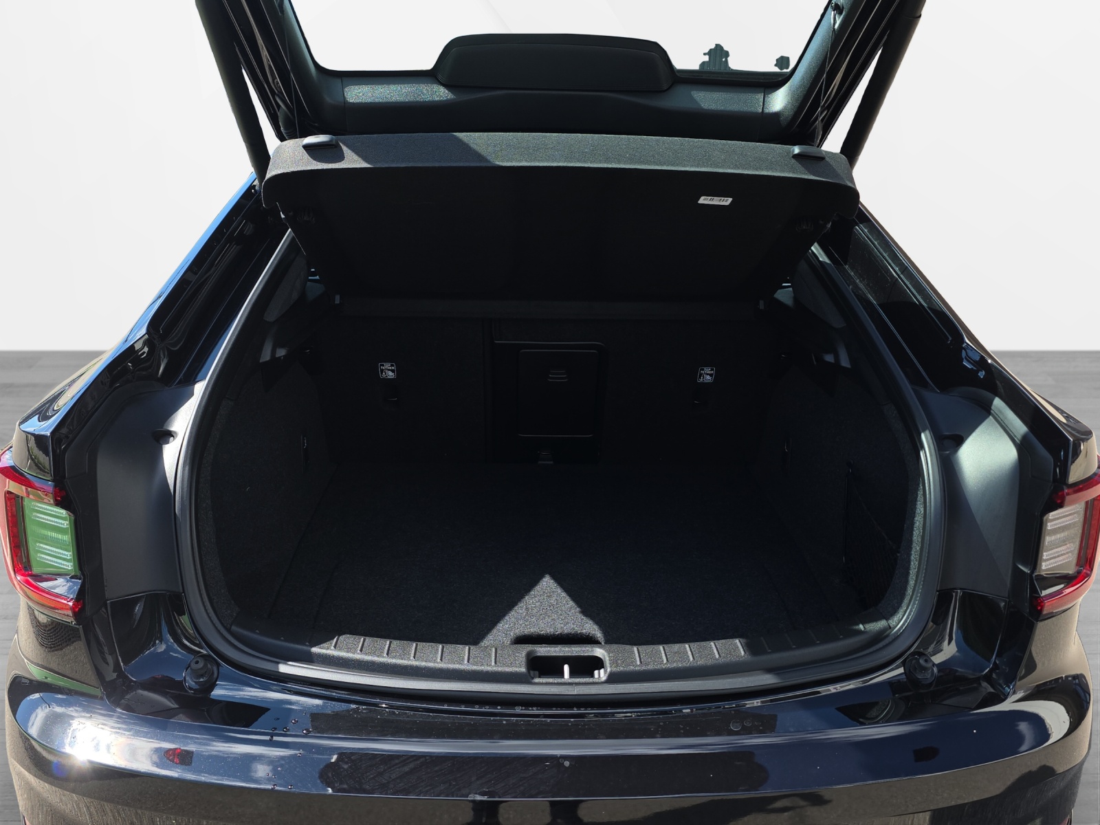 POLESTAR 2 Long Range Dual Motor-image-14