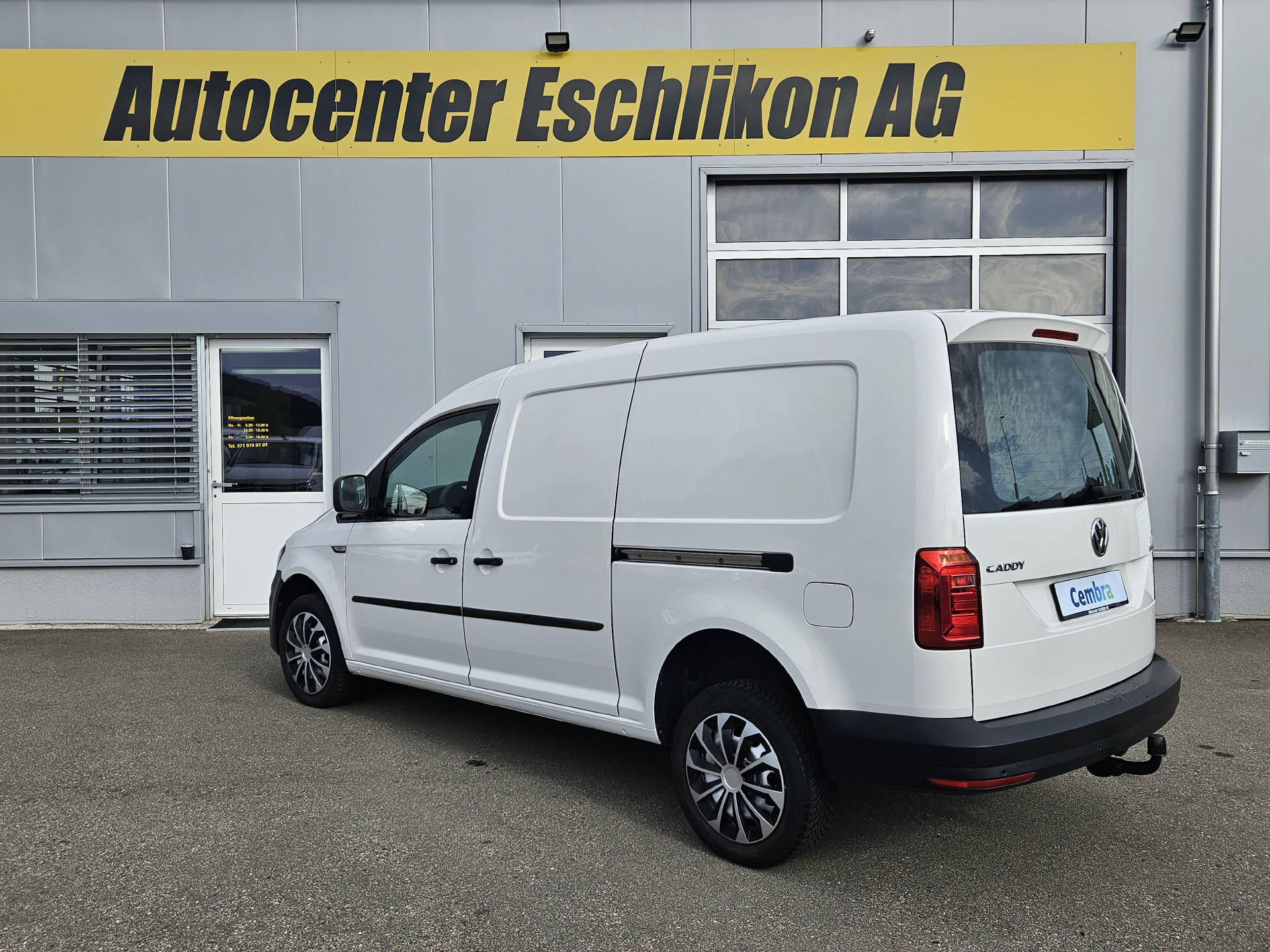 VW Caddy Maxi Kaw. 2.0 TDI 122 BMT 4motion * Klima * Anhängerkupplung * Navi *-image-7