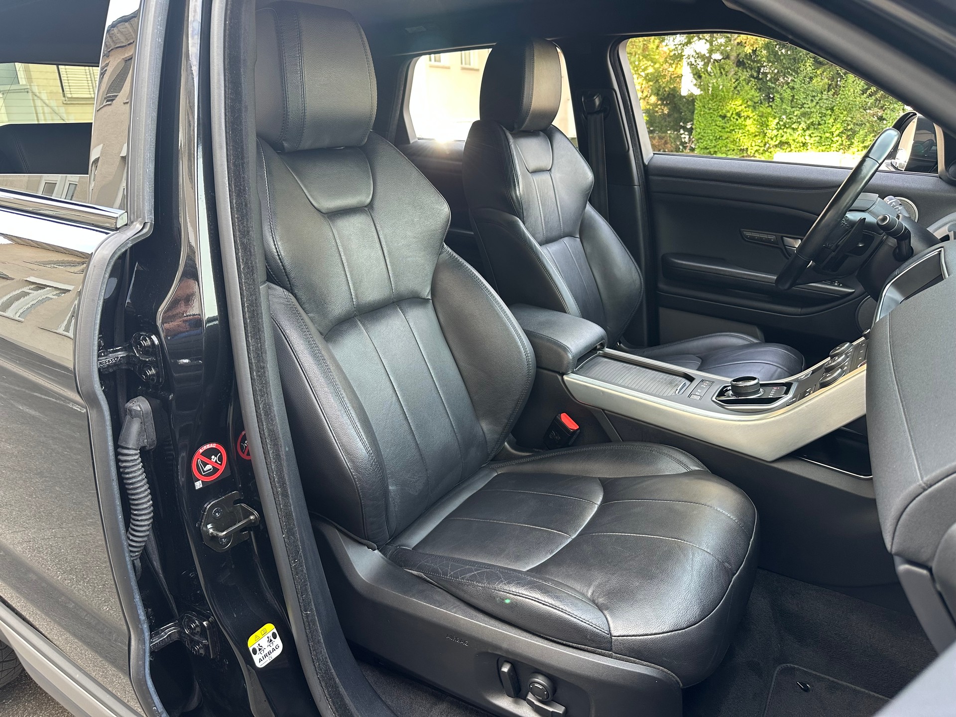 LAND ROVER Range Rover Evoque 2.0 Si4 SE AT9-image-13