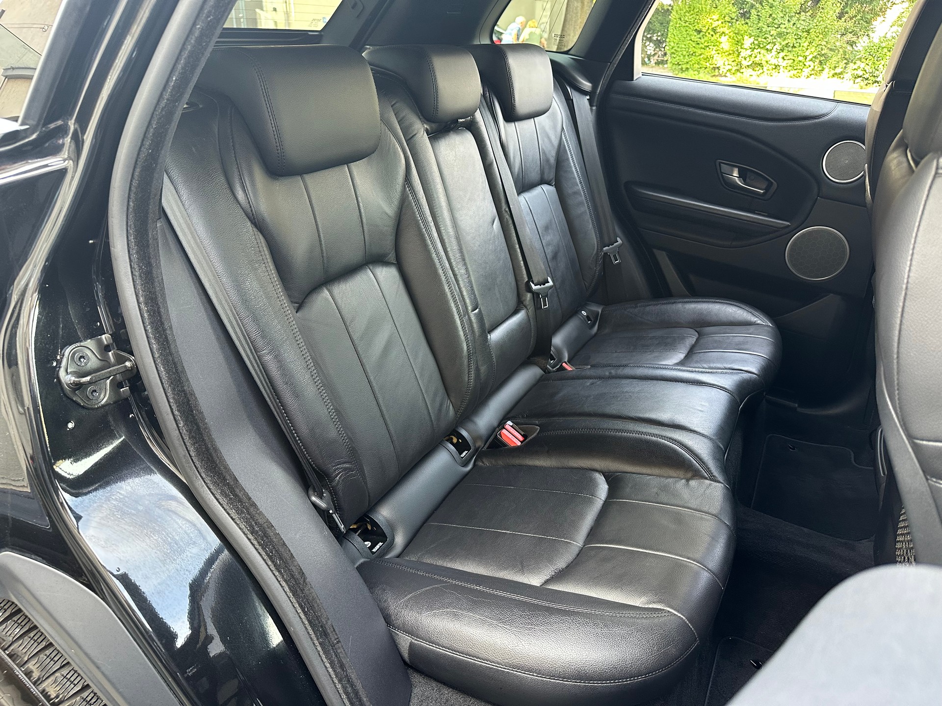 LAND ROVER Range Rover Evoque 2.0 Si4 SE AT9-image-17