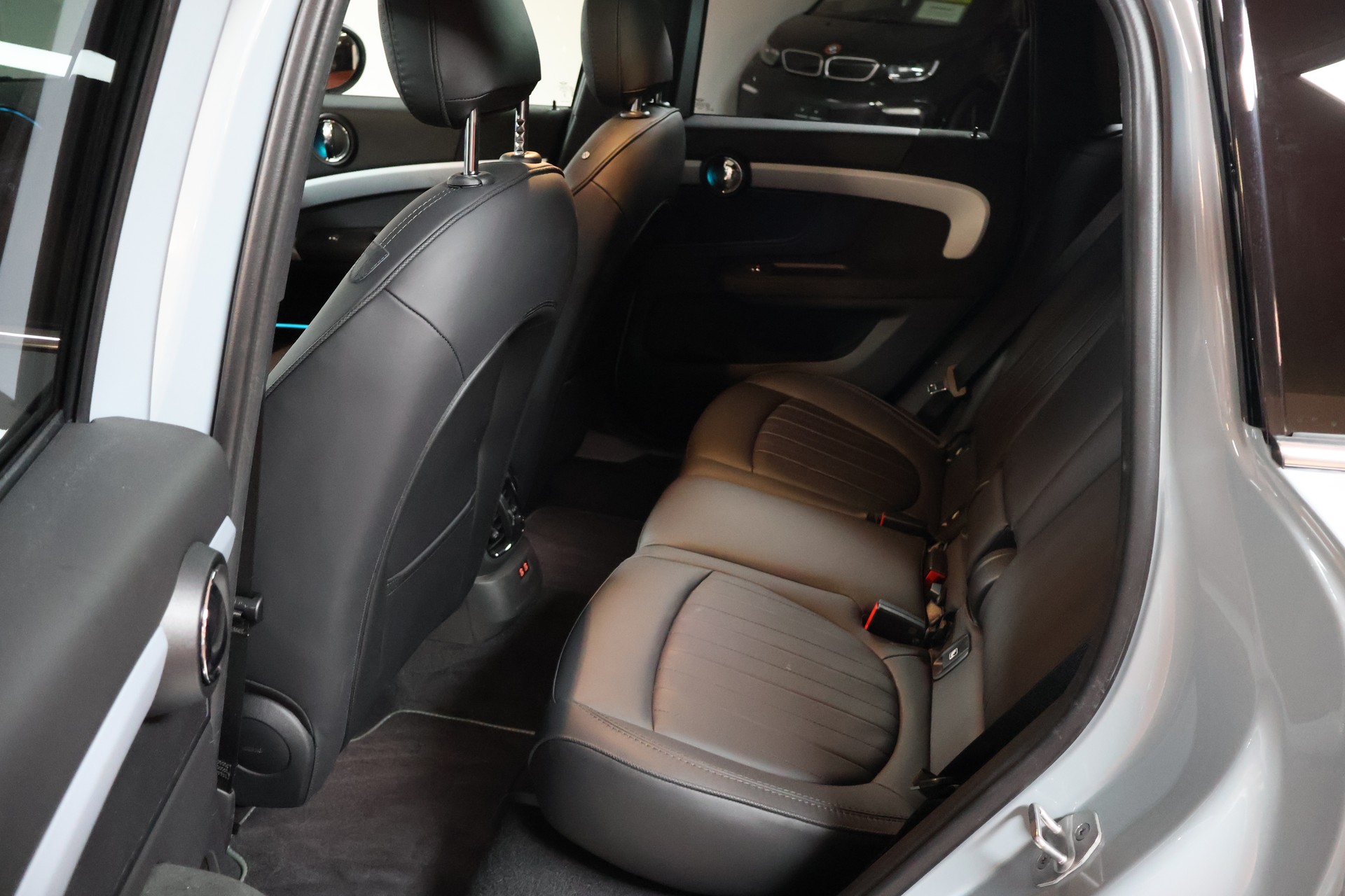 MINI Countryman Cooper S Untamed Edition ALL4 Steptronic-image-17