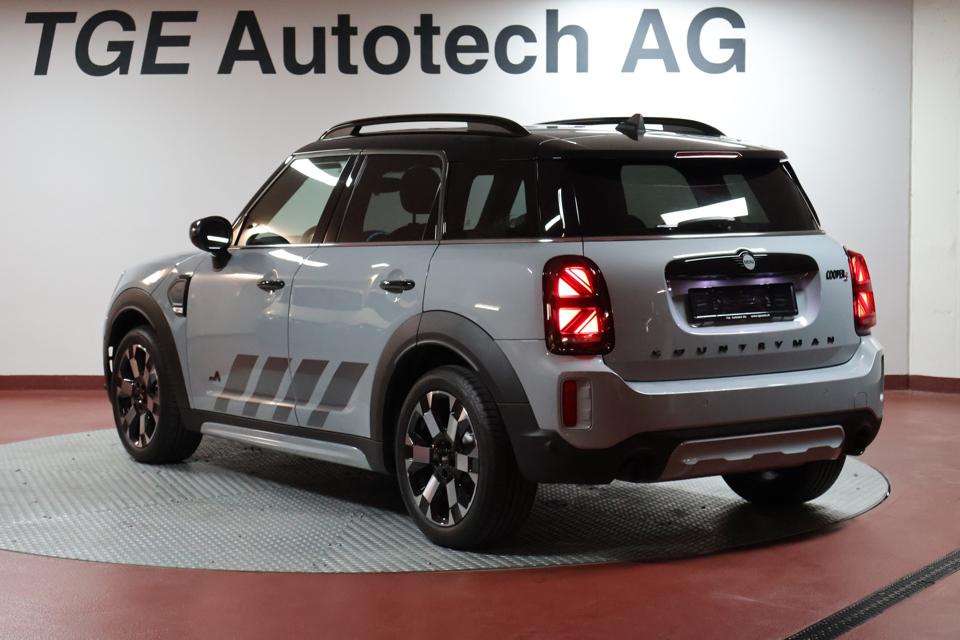 MINI Countryman Cooper S Untamed Edition ALL4 Steptronic-image-18