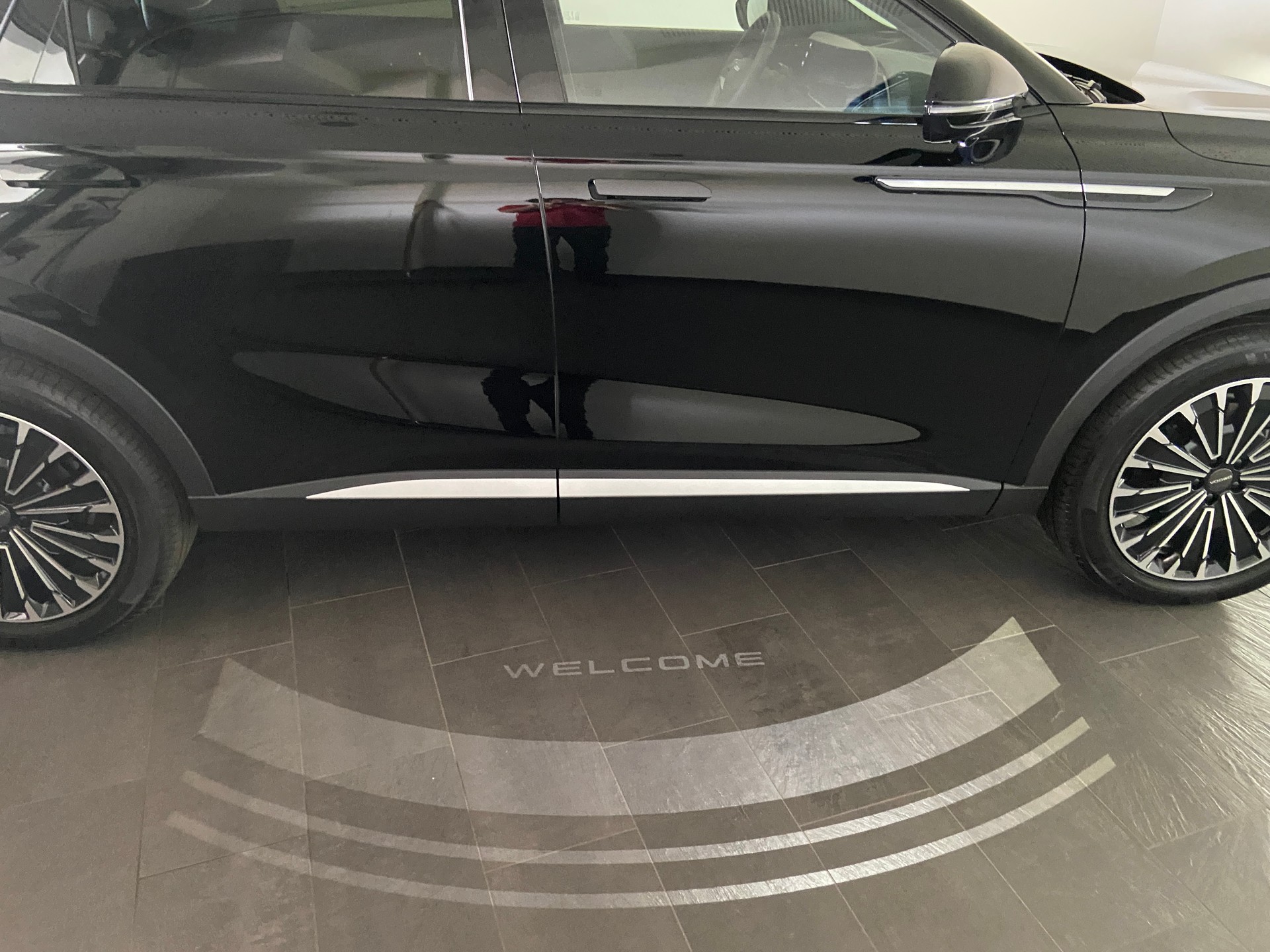 OMODA 9 1.5 TGDI SHS-P Premium Exclusive AWD-image-3