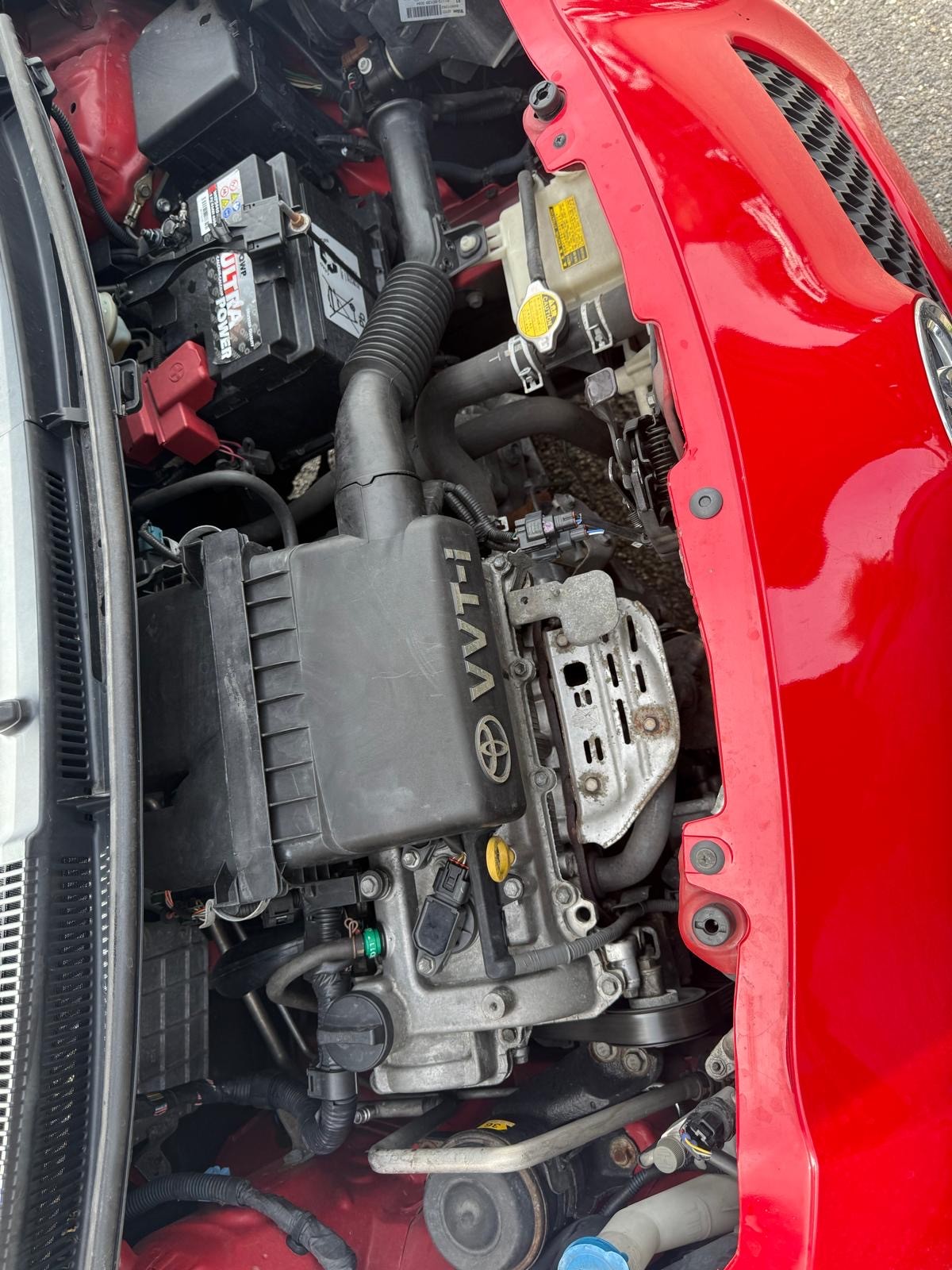 TOYOTA Yaris 1.33 Sol-image-8