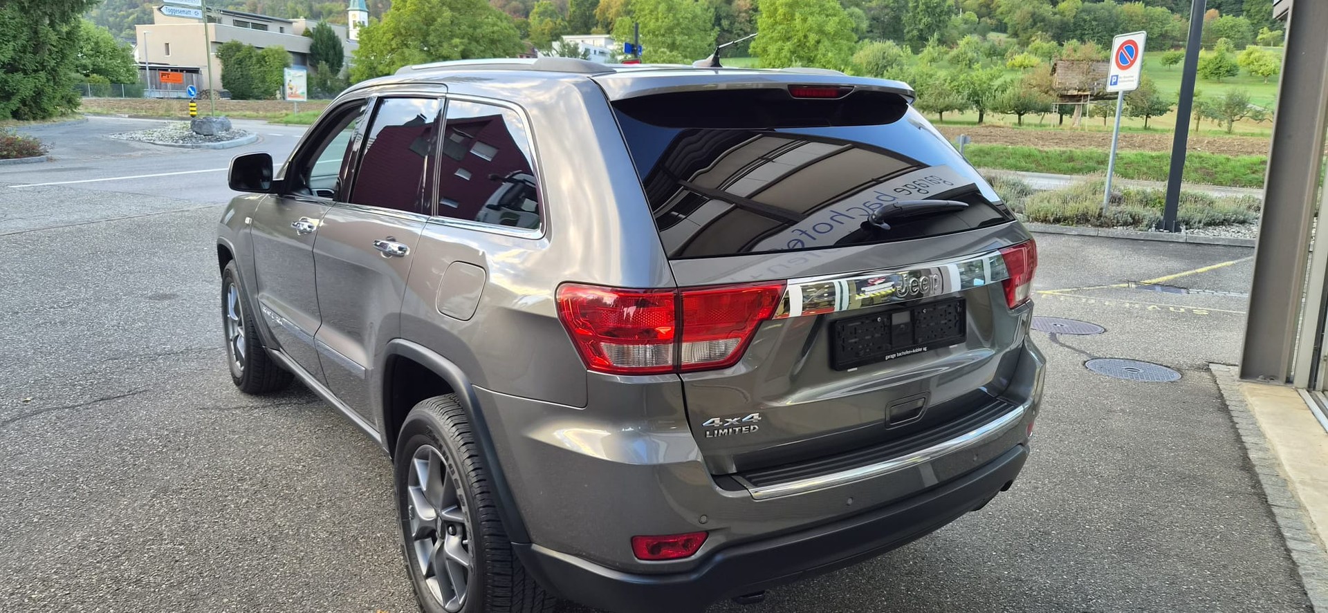 JEEP Grand Cherokee 3.6 V6 Limited Automatic-image-2
