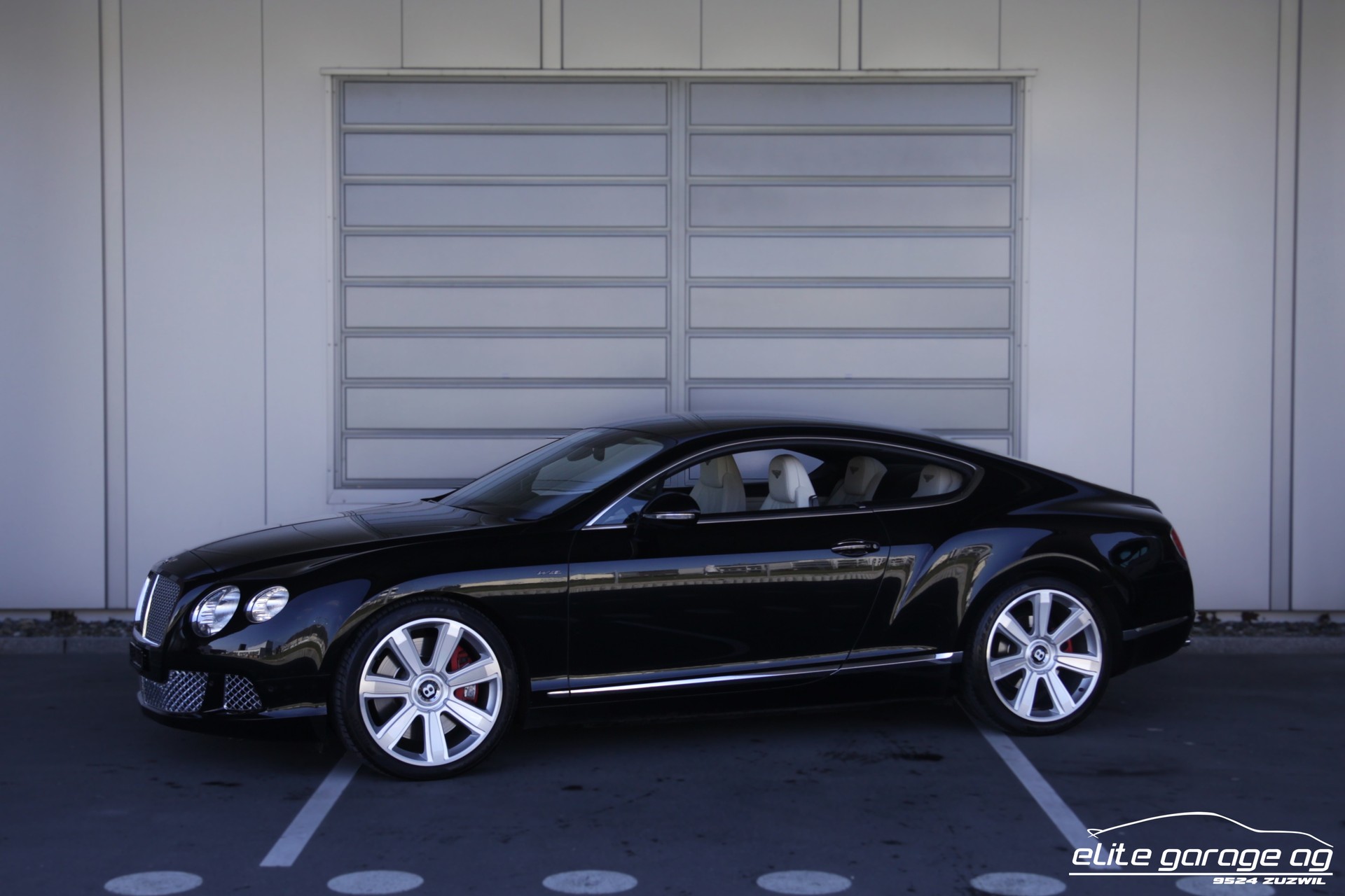 BENTLEY Continental GT 6.0 W12