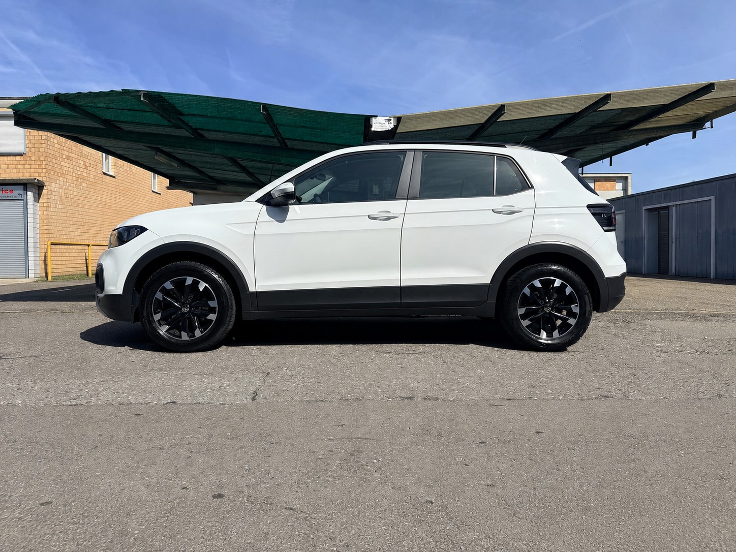 VW T-Cross 1.0 TSI Life-image-13