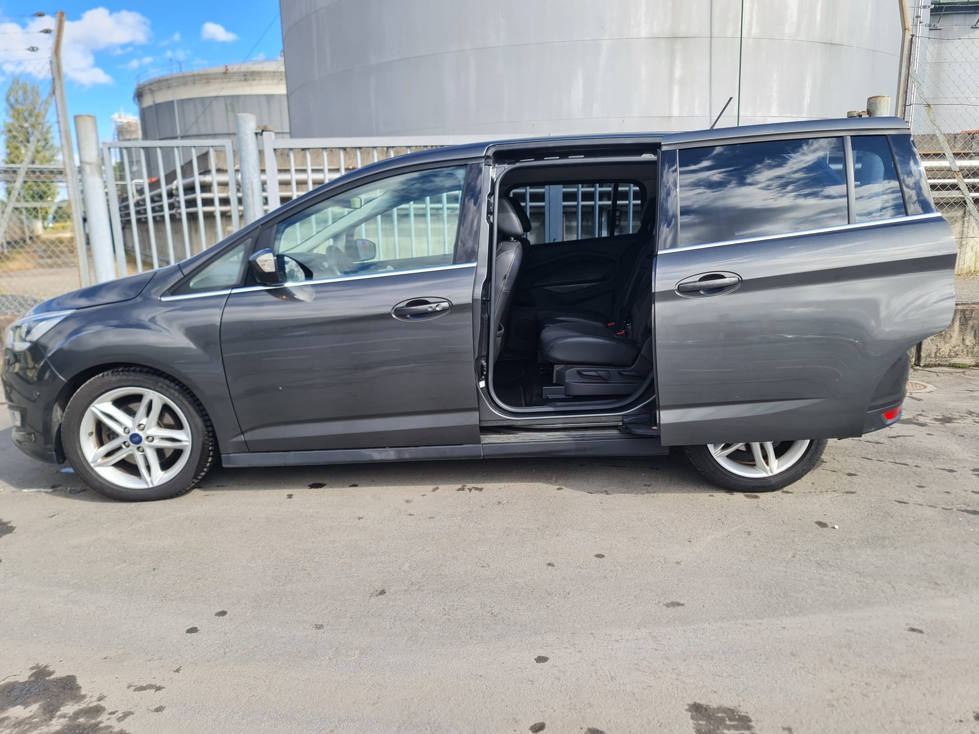FORD GrC-Max 1.5 SCTi Titanium X-image-5