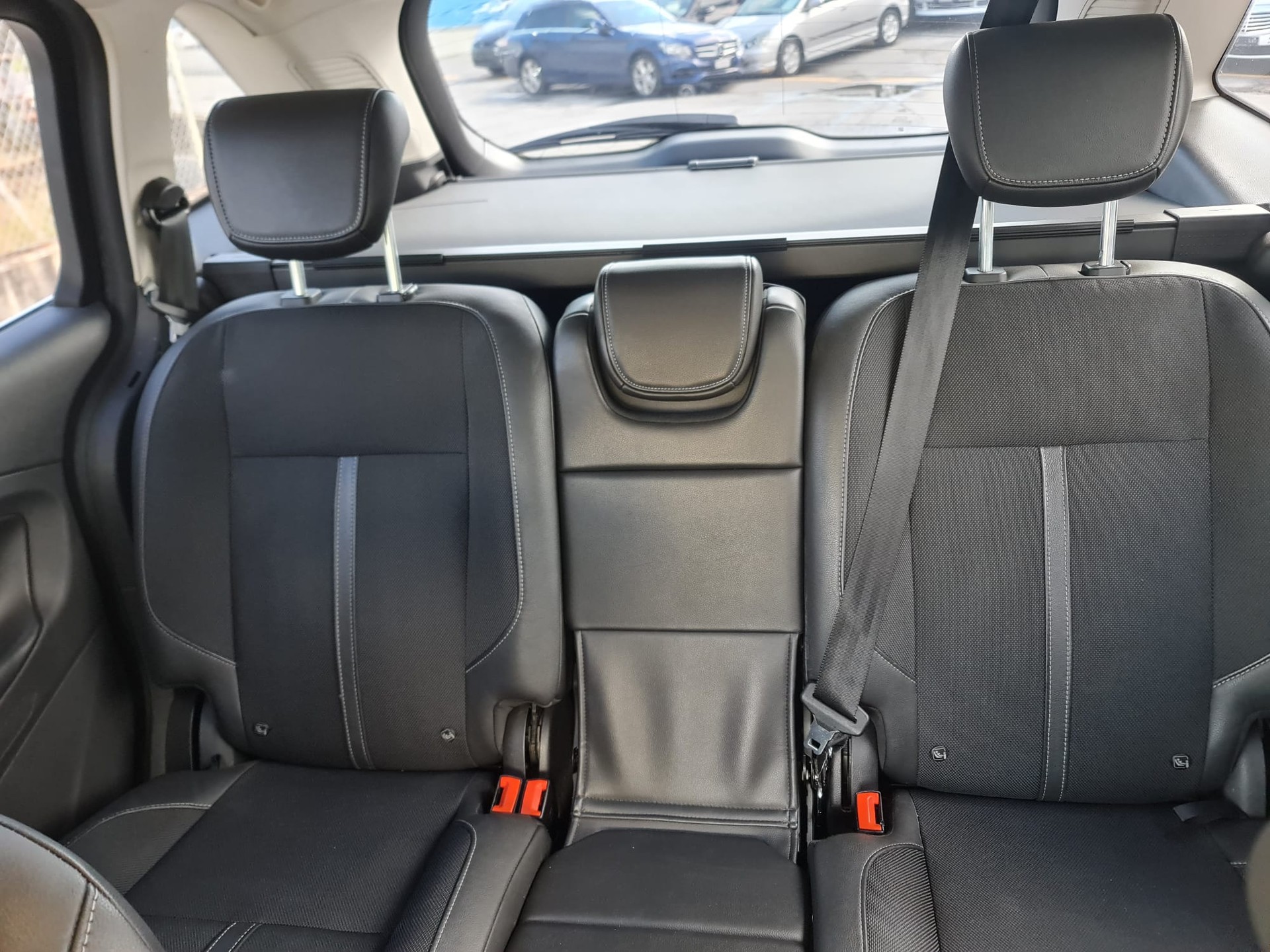 FORD GrC-Max 1.5 SCTi Titanium X-image-13
