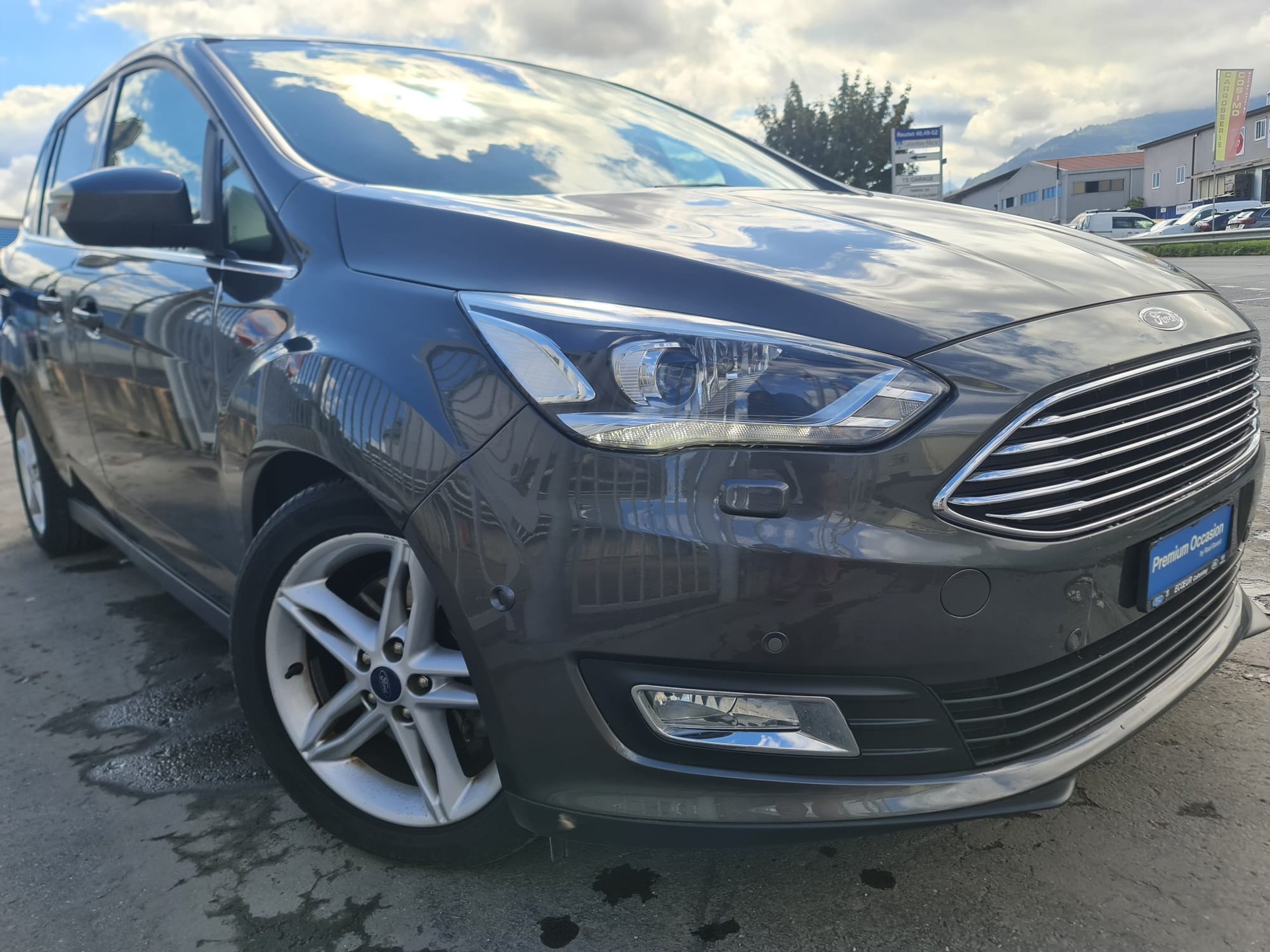 FORD GrC-Max 1.5 SCTi Titanium X-image-1