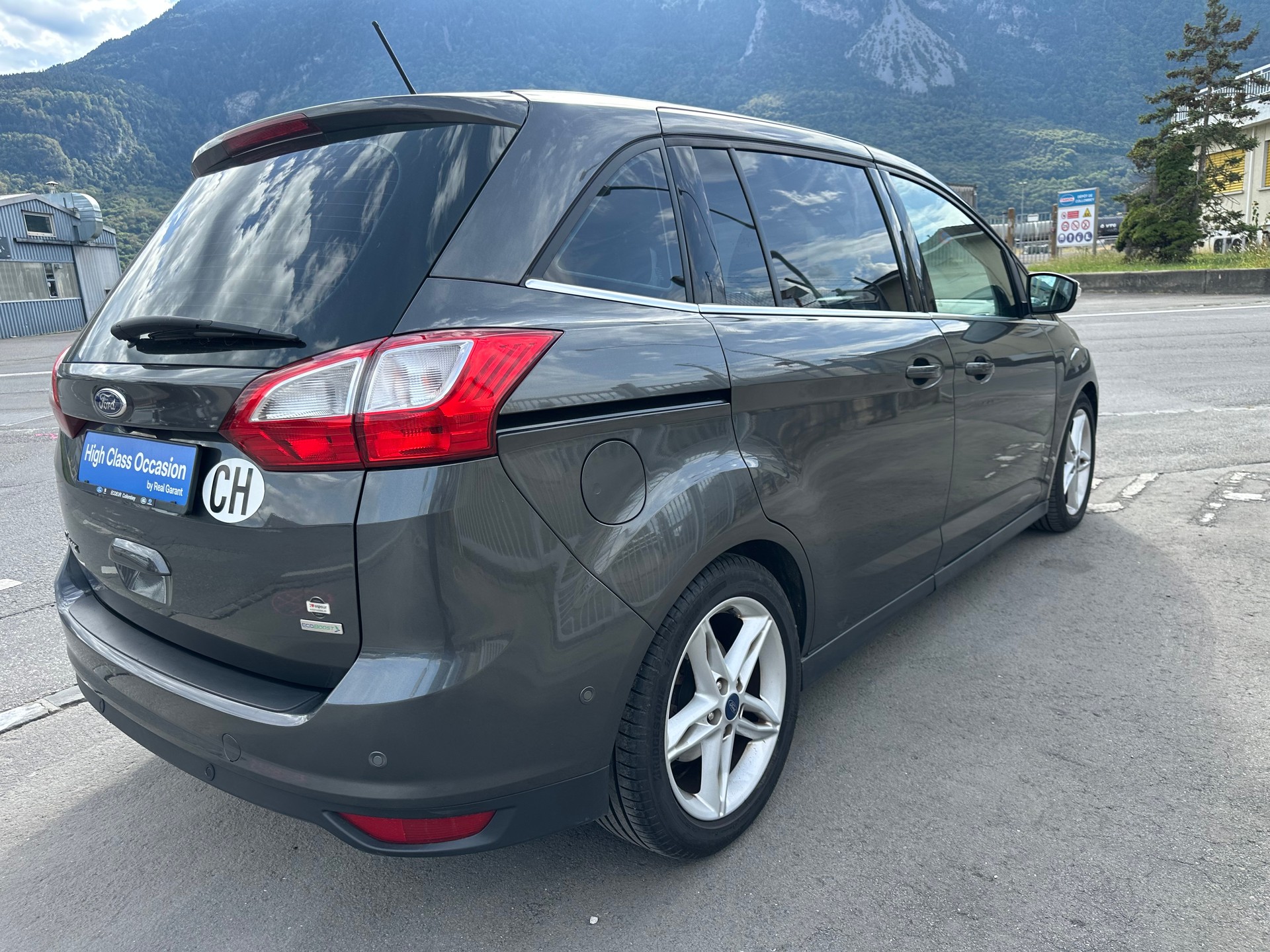 FORD GrC-Max 1.5 SCTi Titanium X-image-4