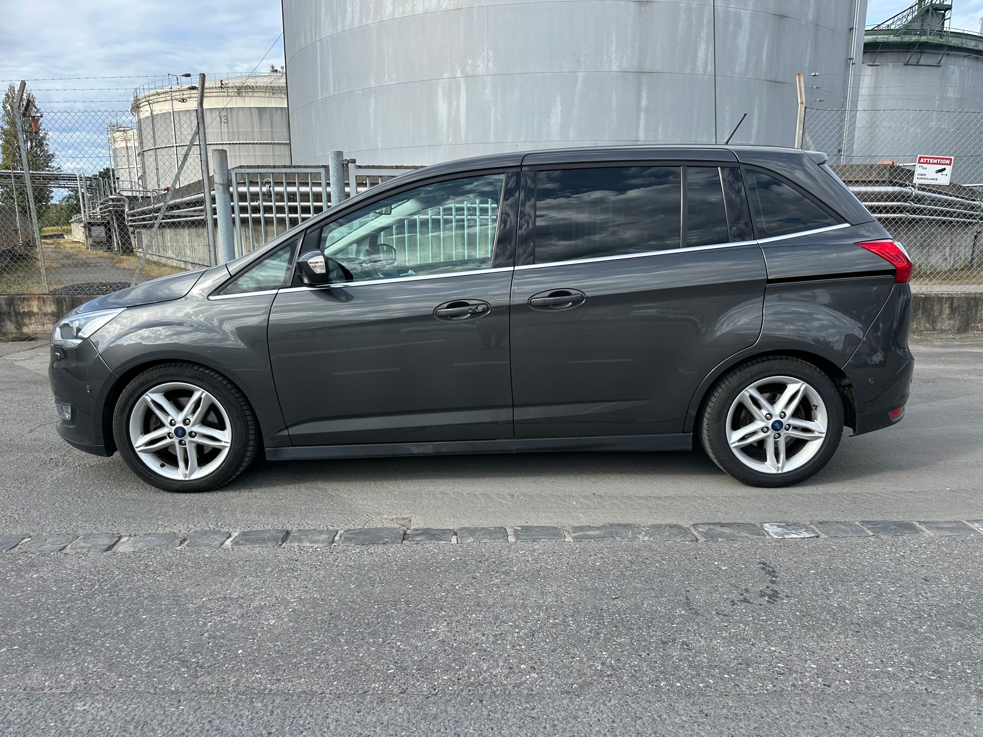 FORD GrC-Max 1.5 SCTi Titanium X-image-6