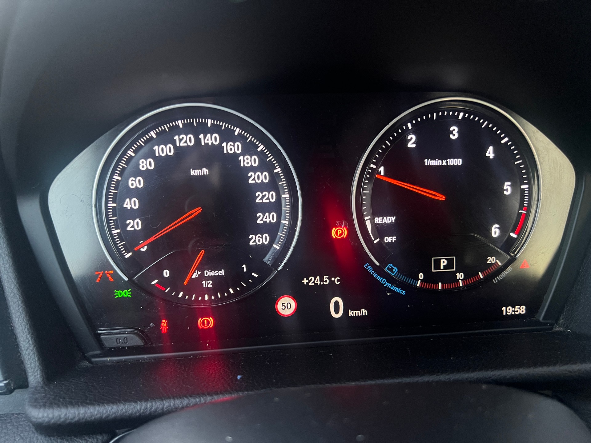 BMW 218 Gran Tourer-image-15