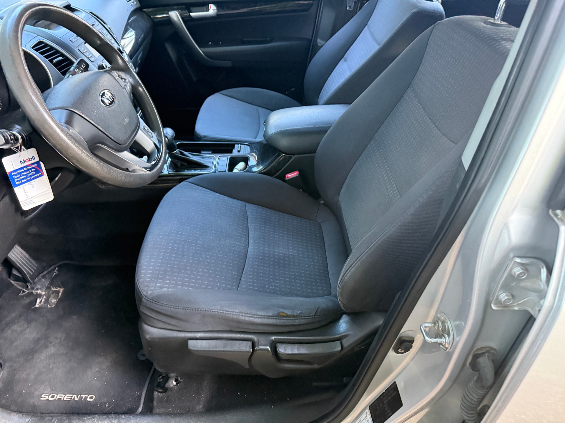 KIA Sorento 2.2 CRDI LX Automatic-image-6