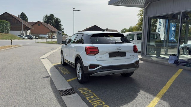 AUDI Q2 35 TFSI advanced S-tronic-image-2