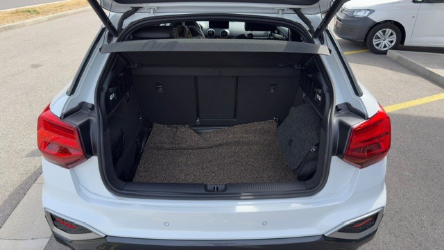 AUDI Q2 35 TFSI advanced S-tronic-image-11