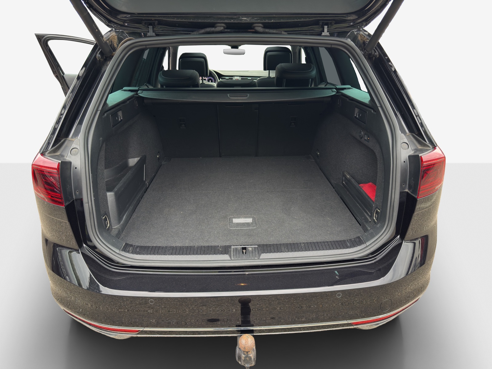 VW Passat Variant 2.0 TSI Elegance 4Motion DSG-image-12