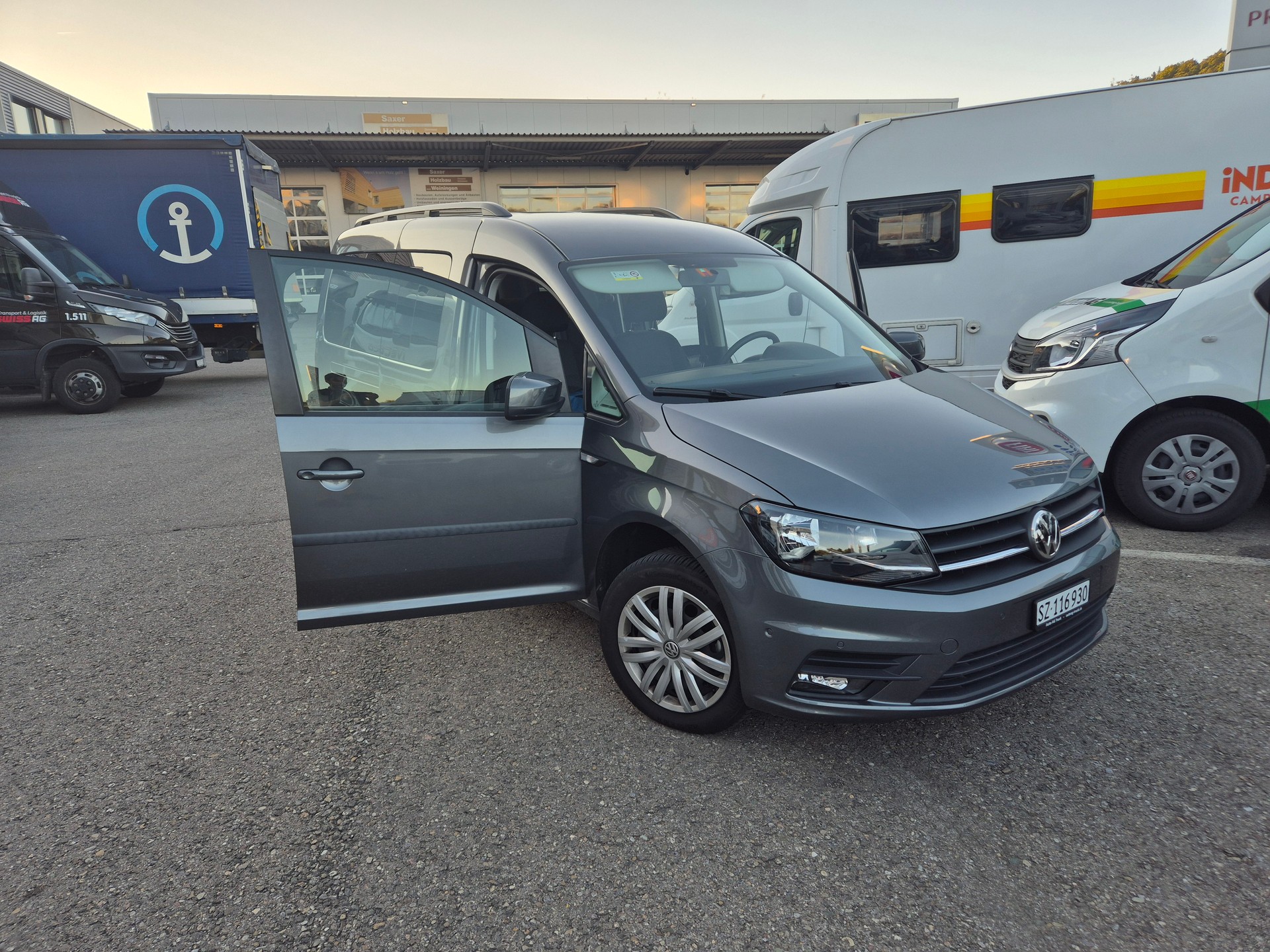 VW 1.4 TSI Liberty DSG Maxi-image-1